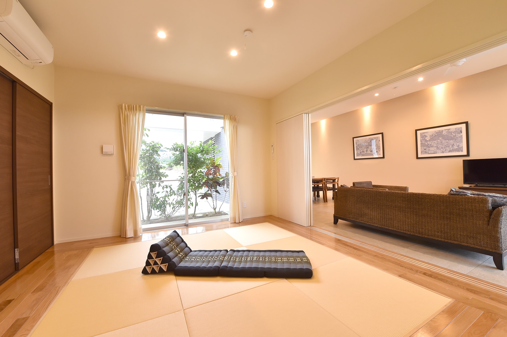 Japanese-style room (2 bedroom type)
