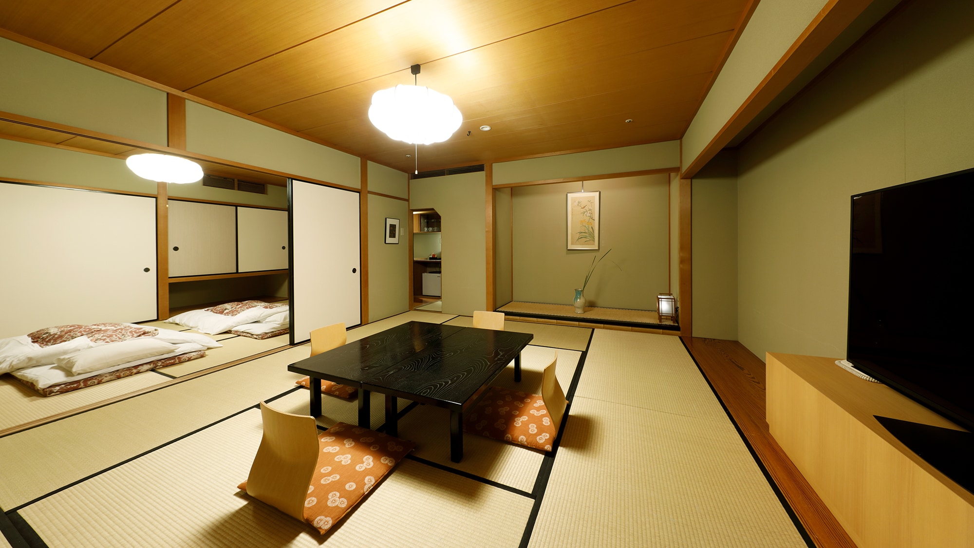 Family room Japanese style room (80㎡)