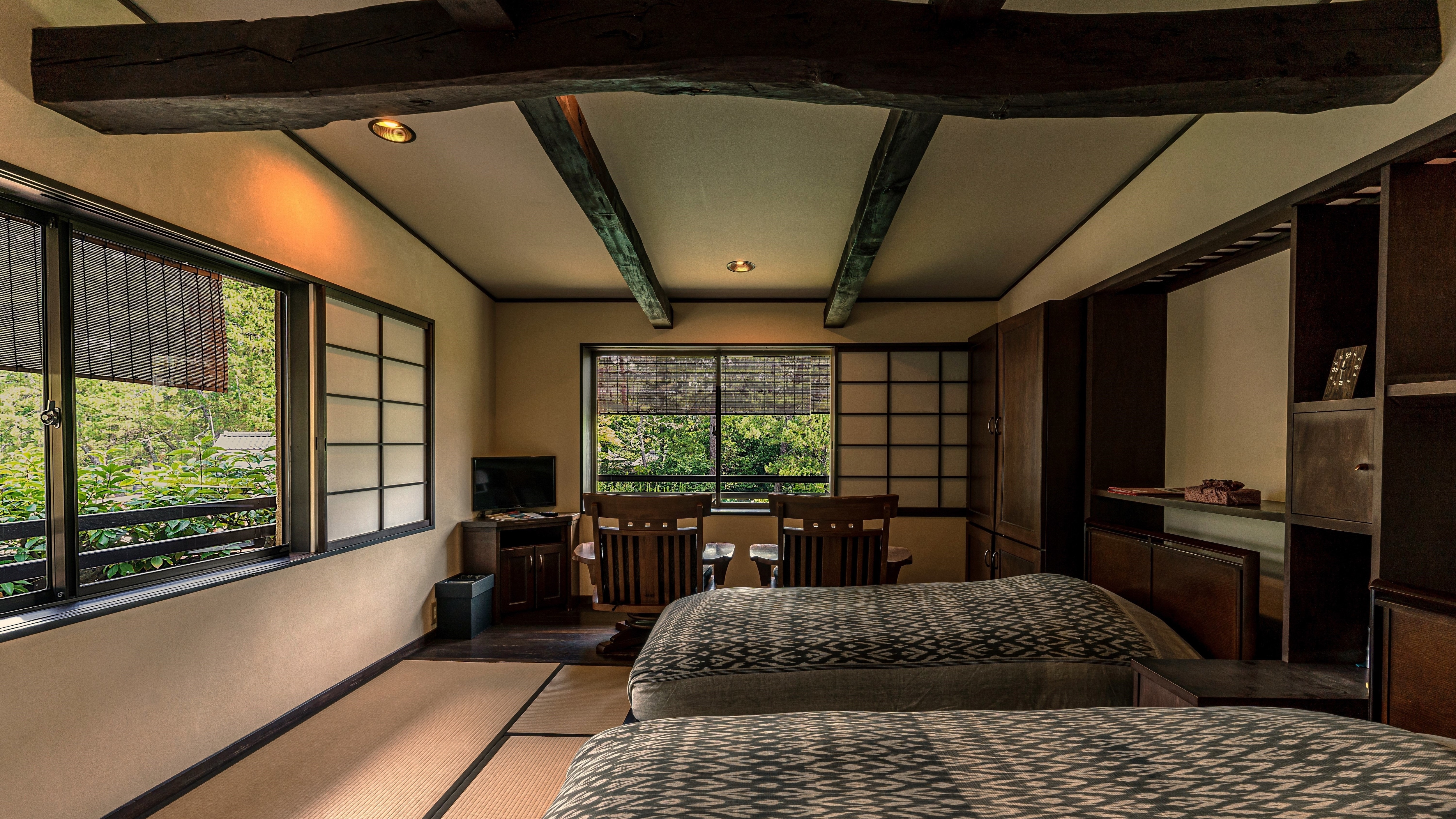 [Japanese-style bedroom overlooking Amanohashidate] Nadeshiko