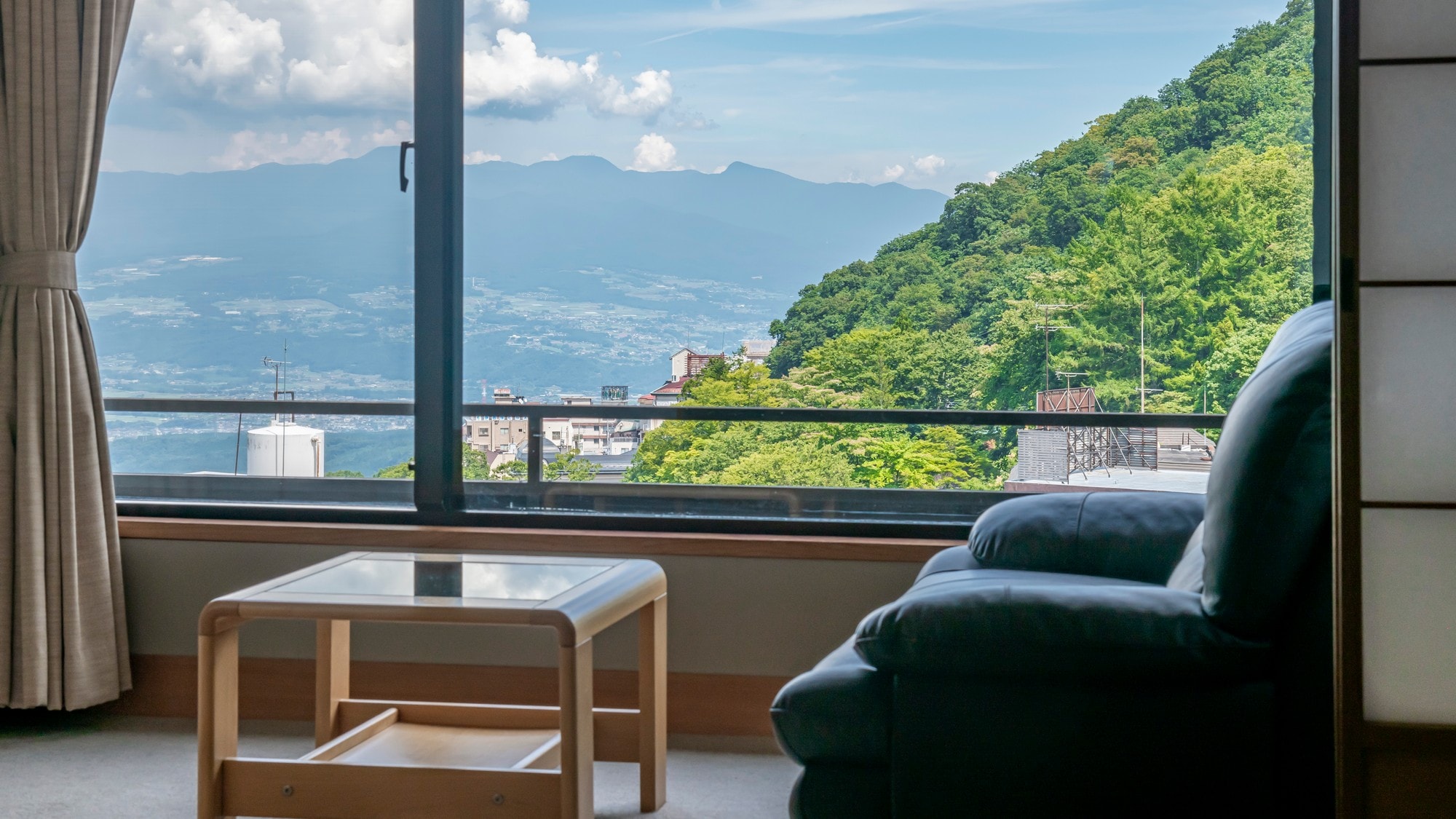 One of the features is the Japanese view from the room. Next room with room