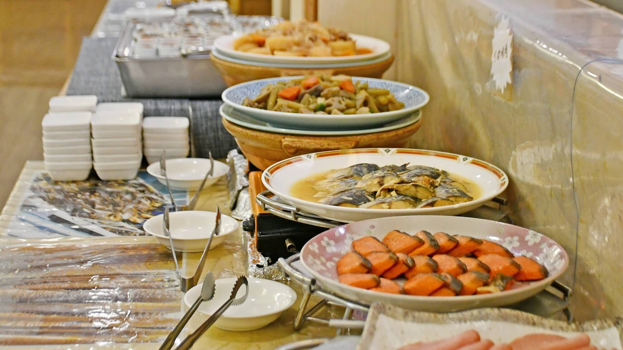 [Breakfast Buffet] Enjoy a luxurious breakfast of freshly caught seafood. A Japanese-style buffet filled with Hakodate specialties and local ingredients.