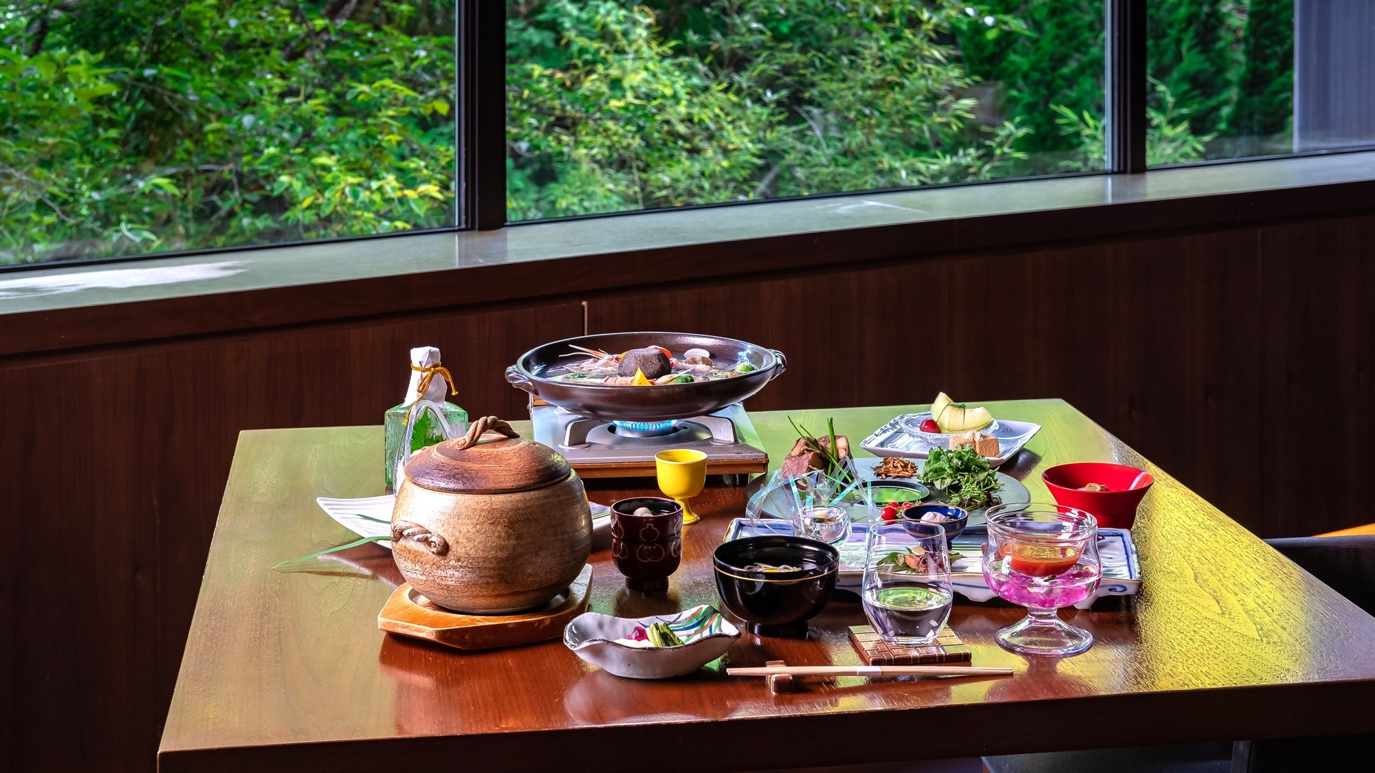 [Ví dụ về một bữa tối kaiseki]