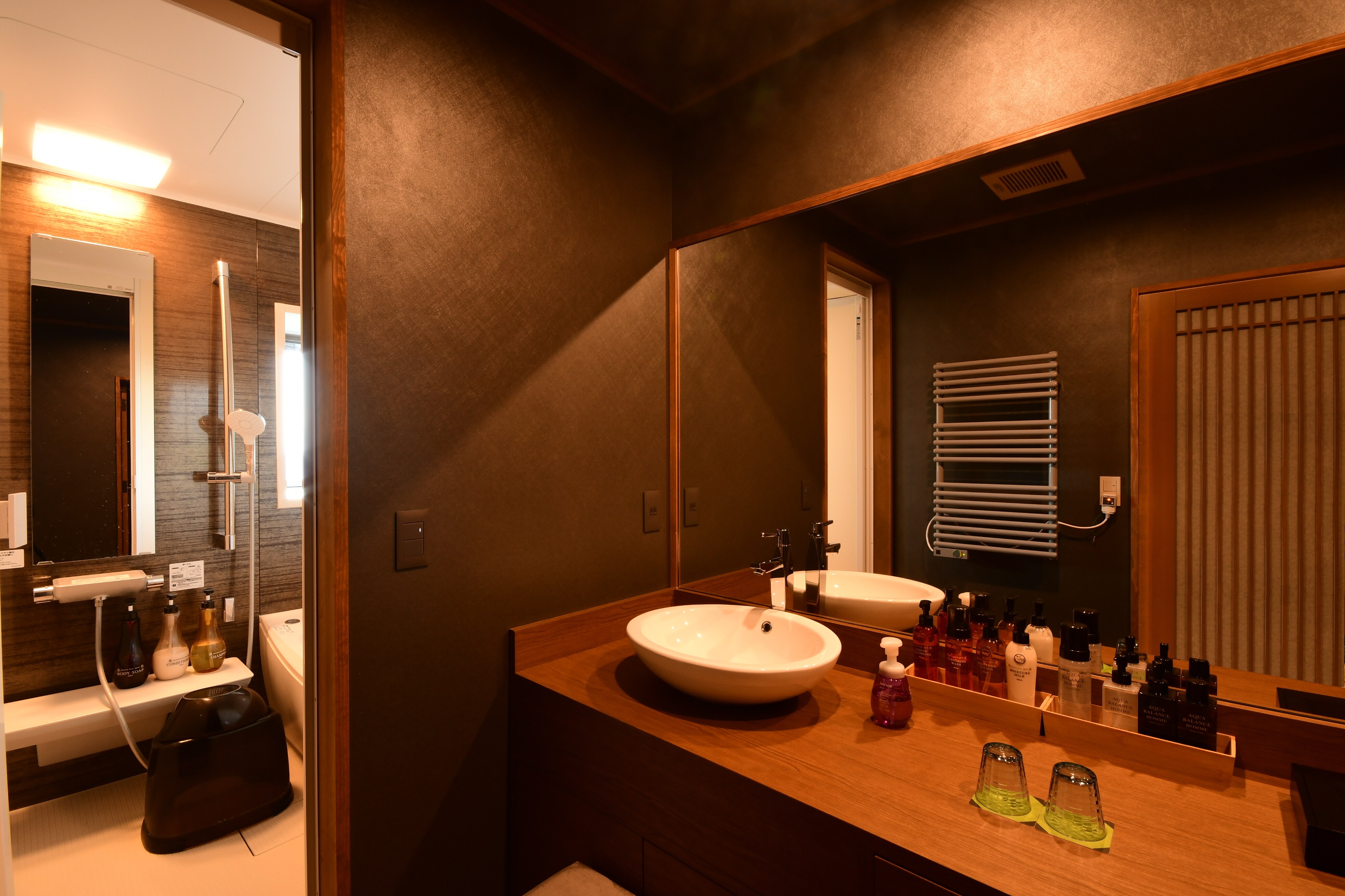 An example of the ubara suite