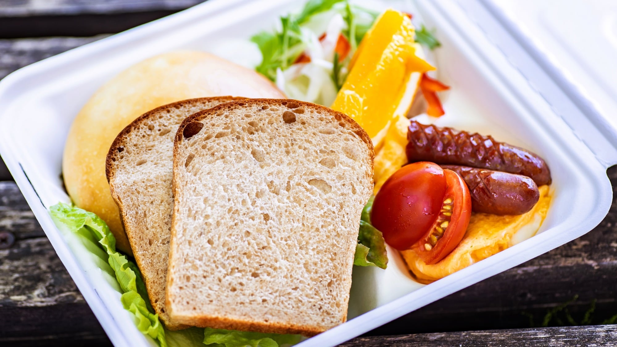 *Breakfast box (example)