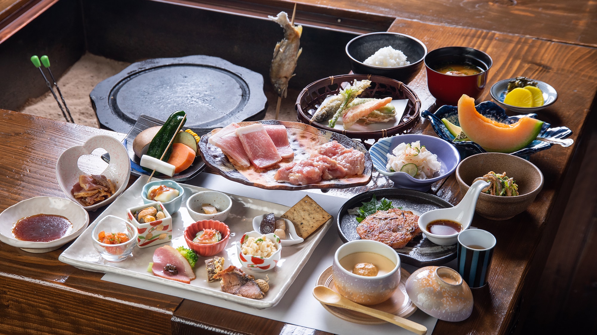 *[Second Meal] The joy of food. Enjoy the bounty of the mountains and rivers in our proud banquet course and carefully selected sake.