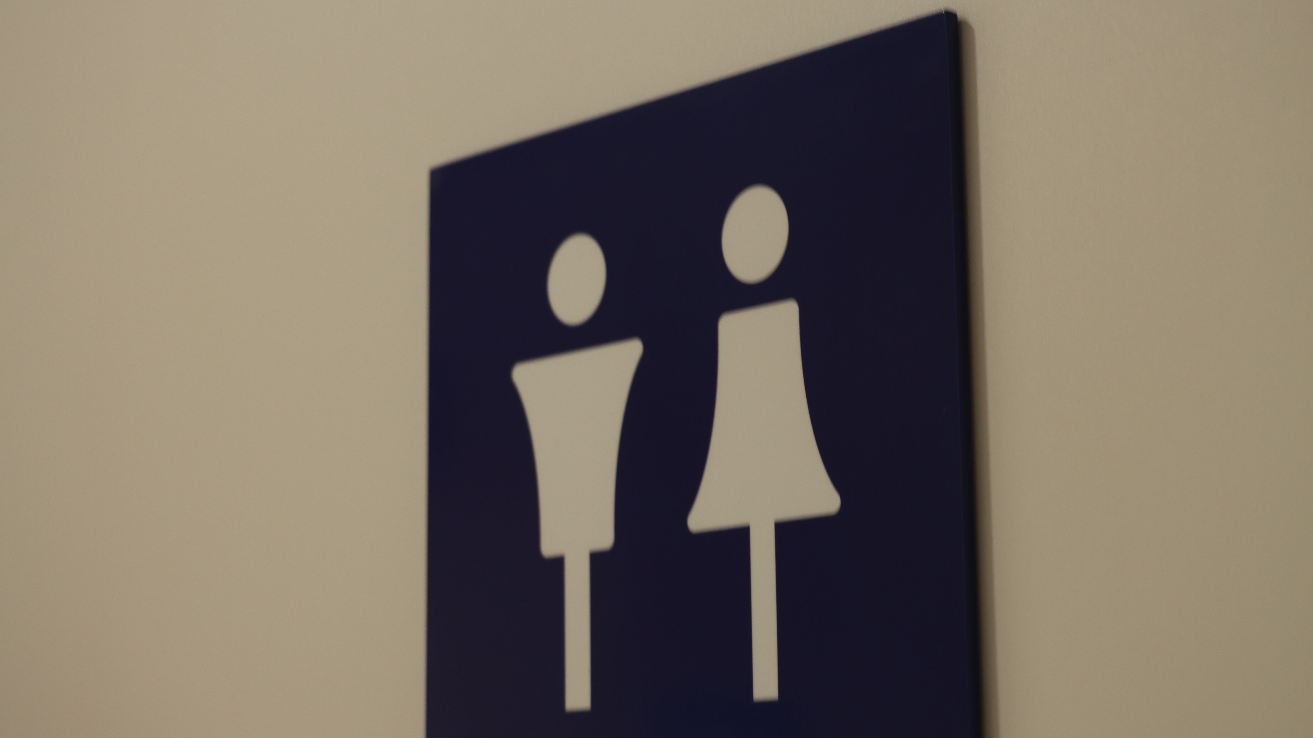 There is one toilet on each floor.