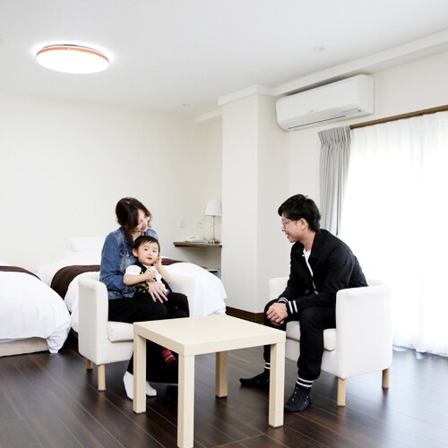 兩間臥室非常適合商務和有小孩的家庭。