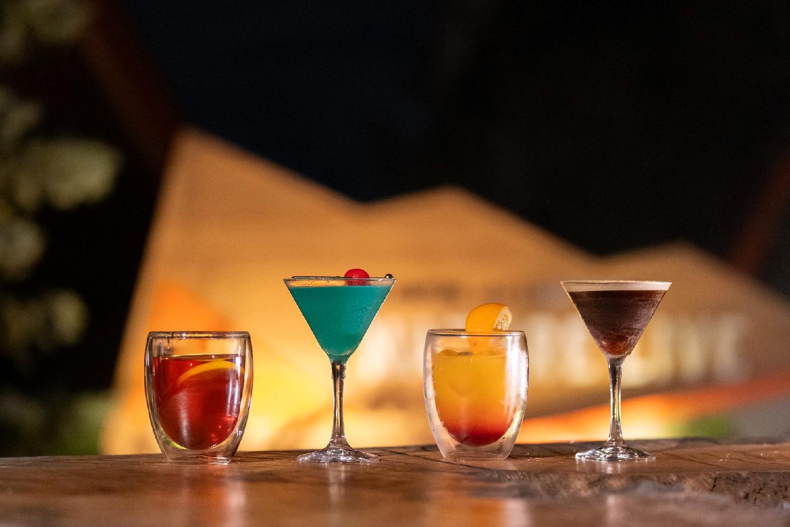 Night bar works