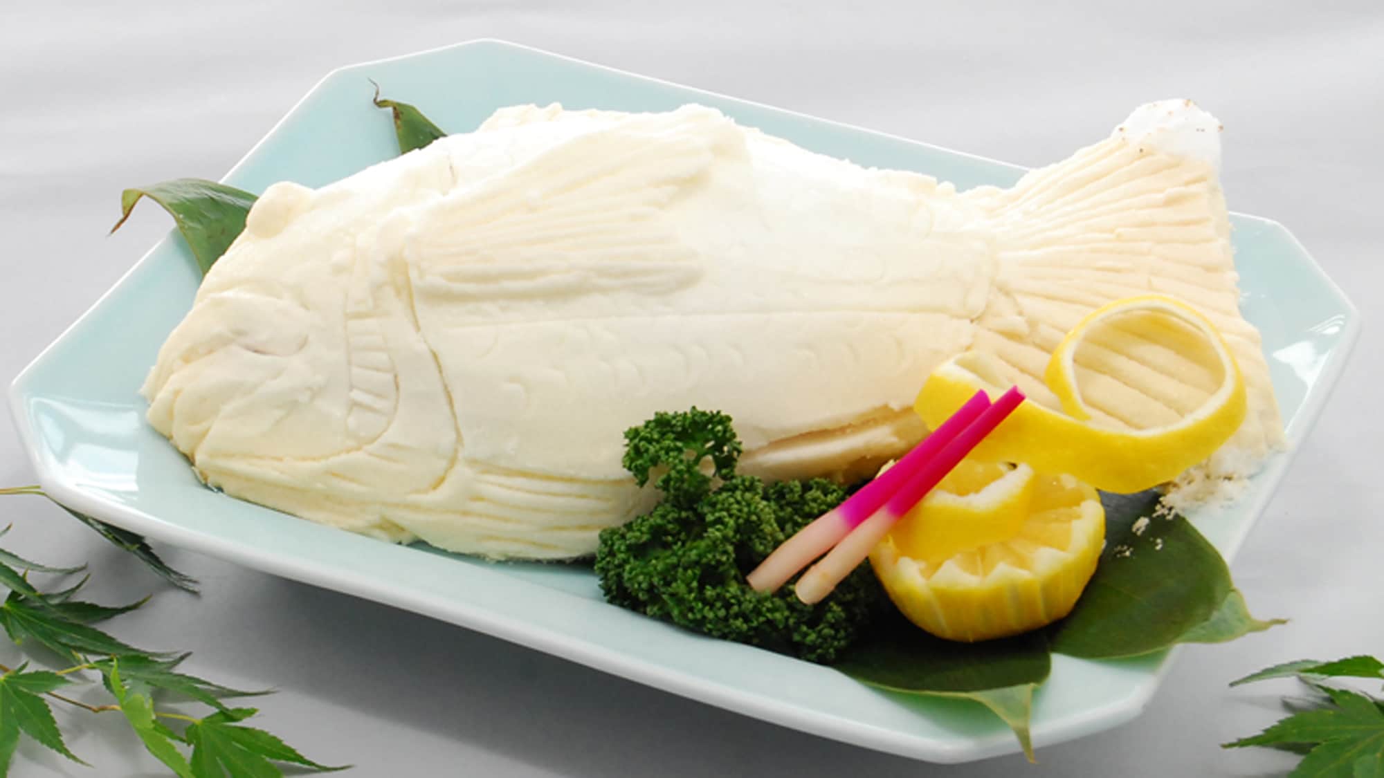 Cá tráp biển nướng muối