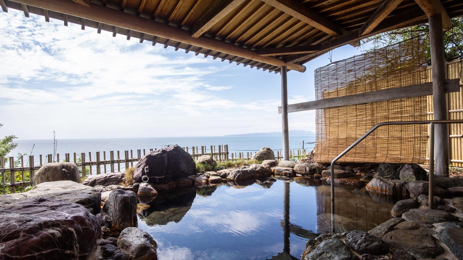 ～露天風呂　なだうら温泉～