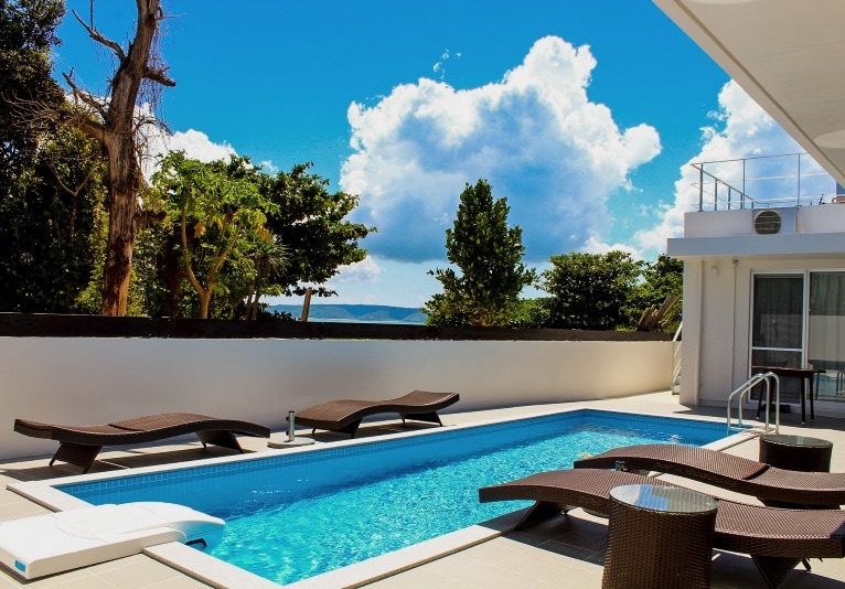 Pool PLAGE