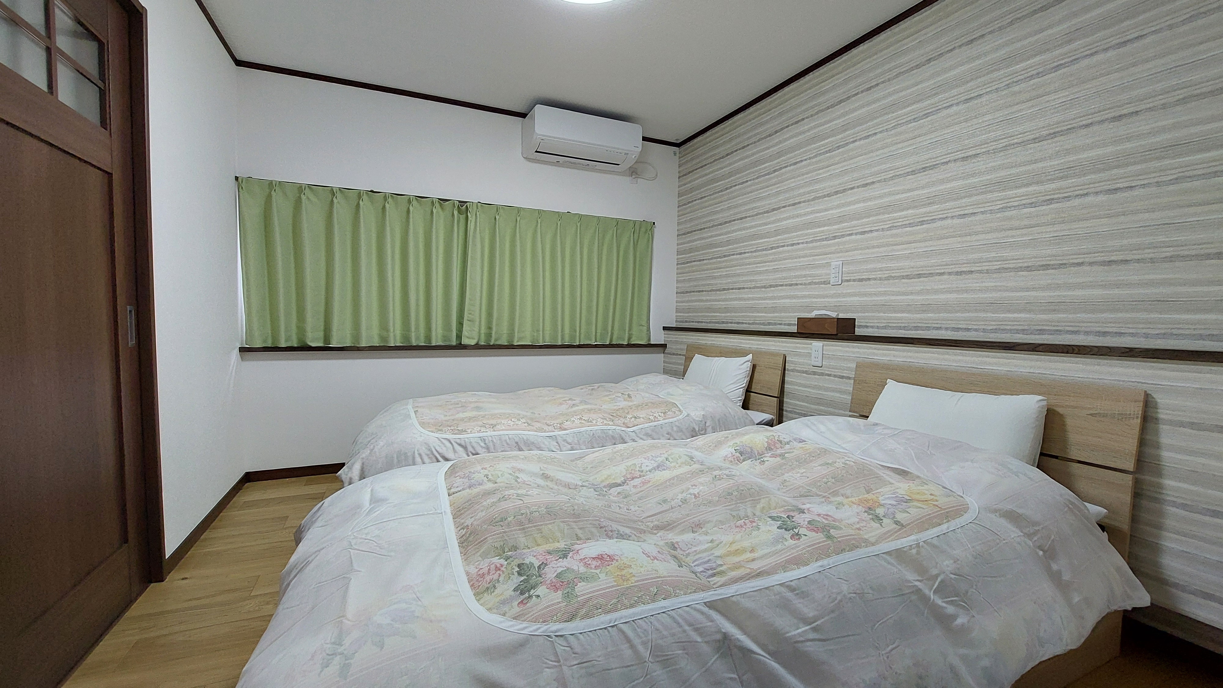 Hagoromo Bedroom