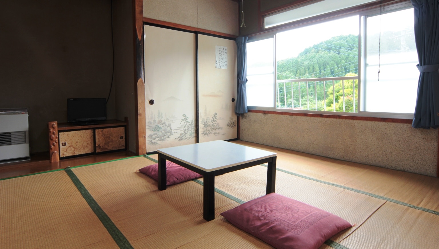 [Ruang bergaya Jepang 8 tatami]