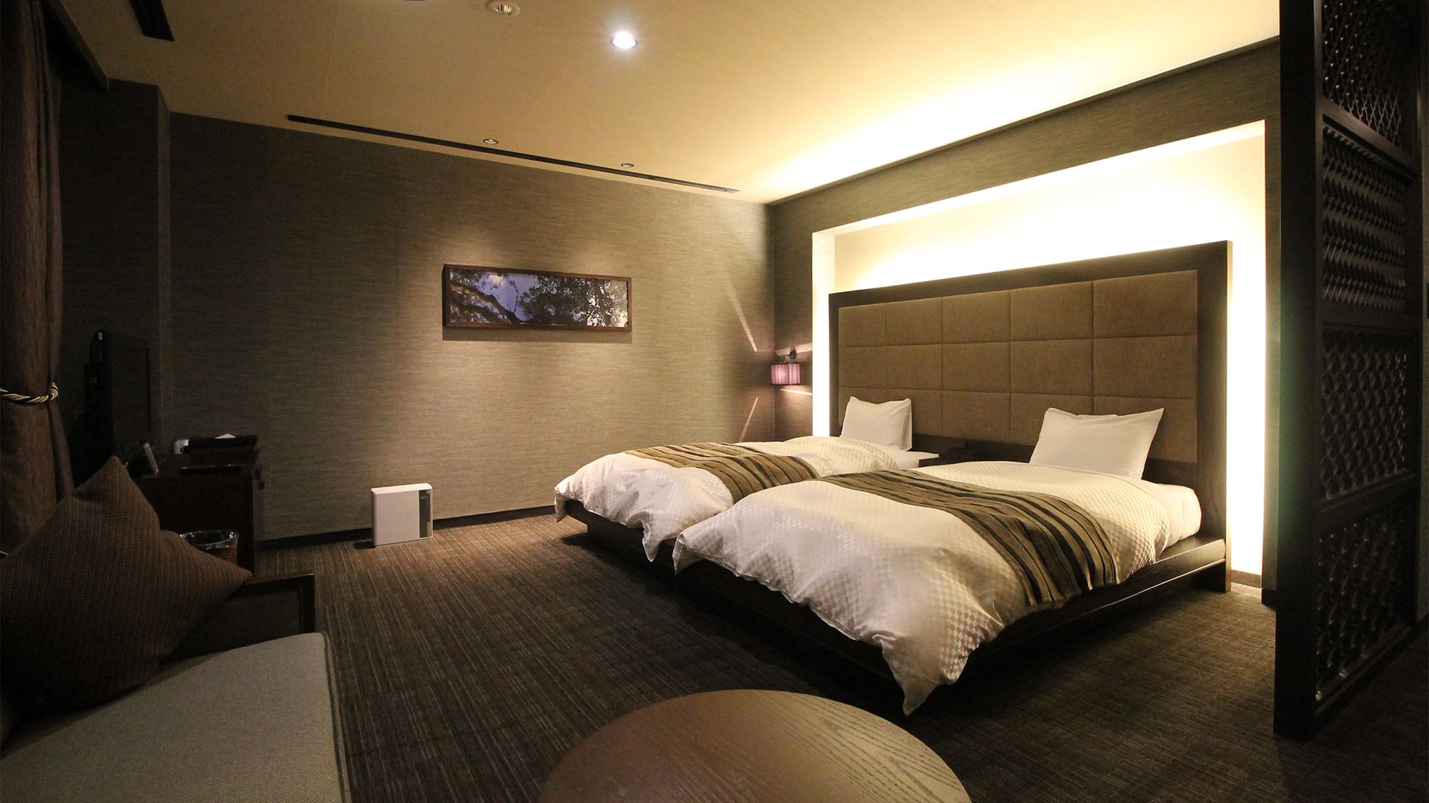 ■ Western-style twin room