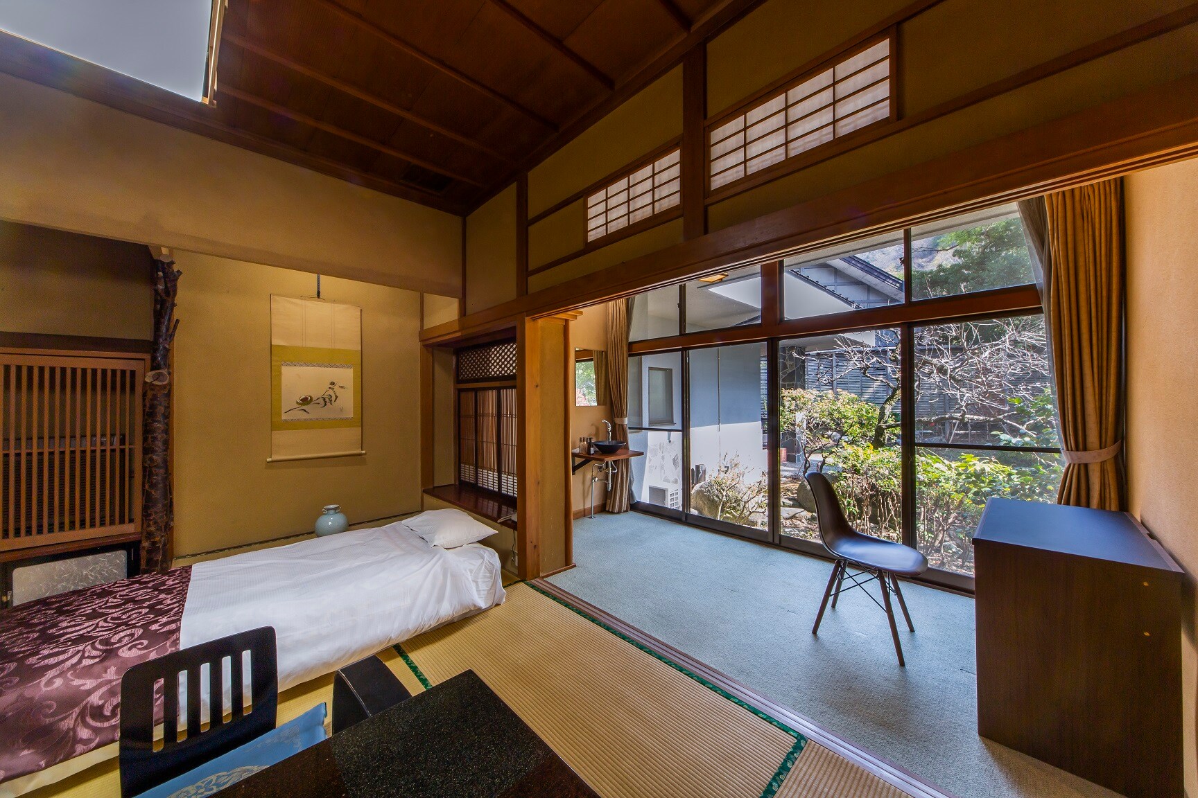 Plum Room