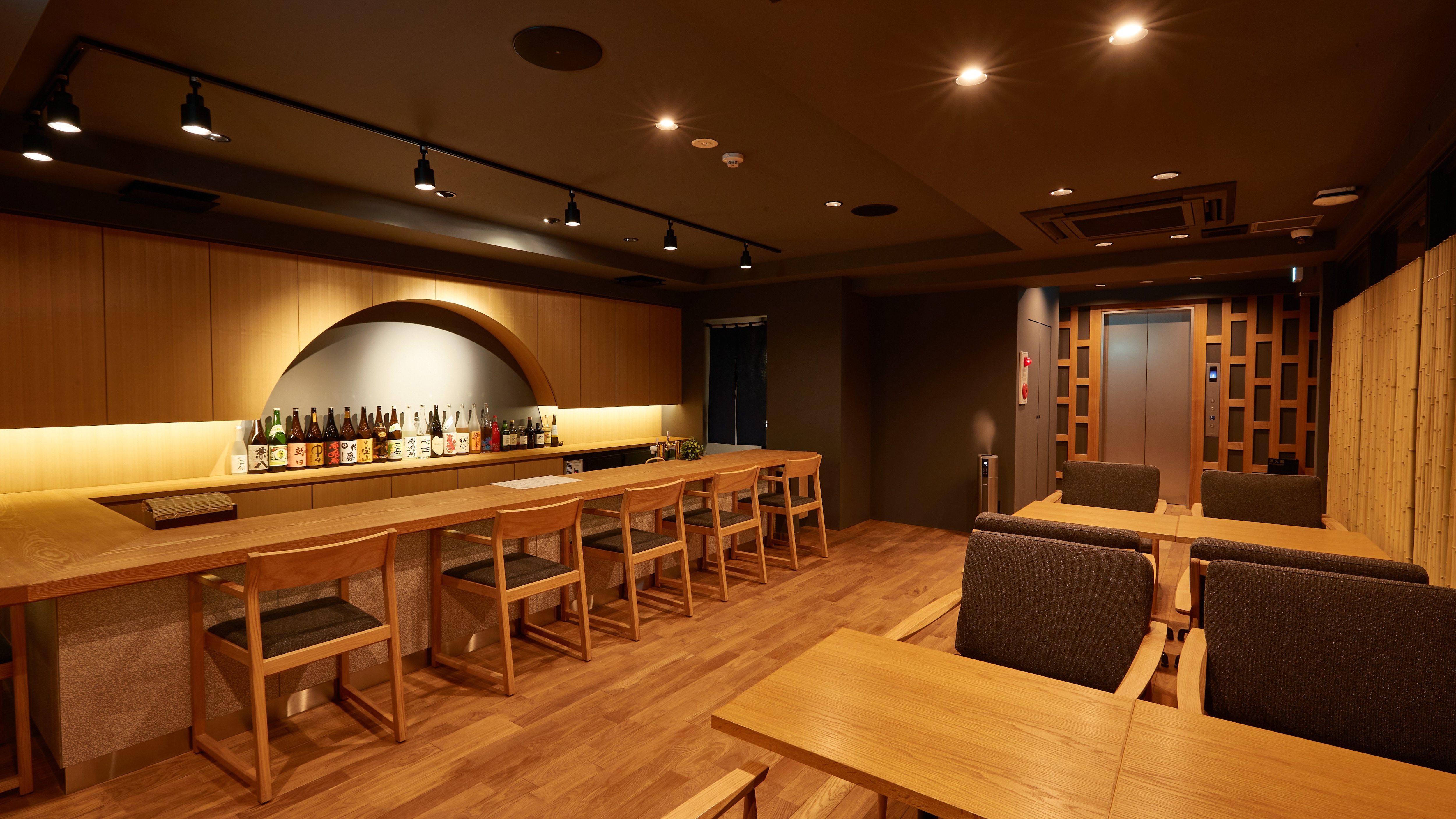 鎌倉酒吧 17:00-23:00