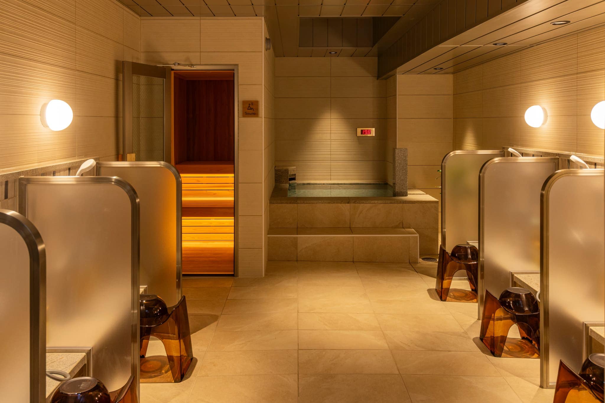 Men's bathhouse ②