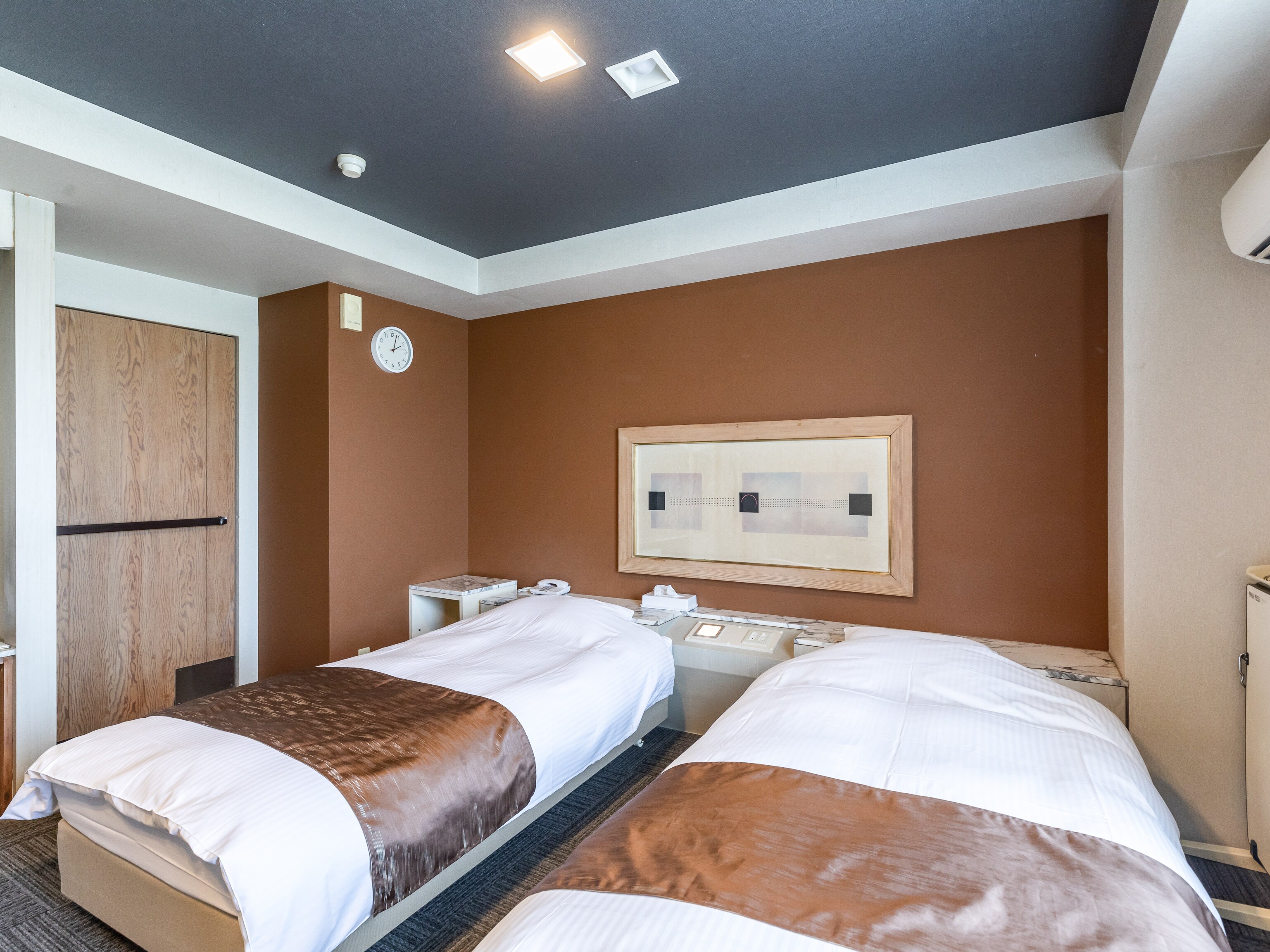 Twin room