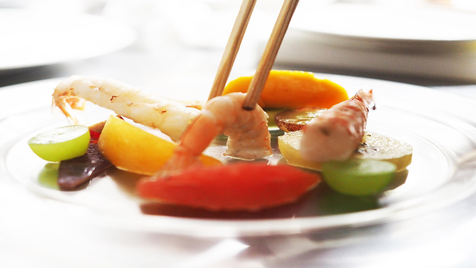 ・[Contoh hidangan] Kami membeli bahan-bahan musiman dari Setouchi dengan fokus pada kesegaran.