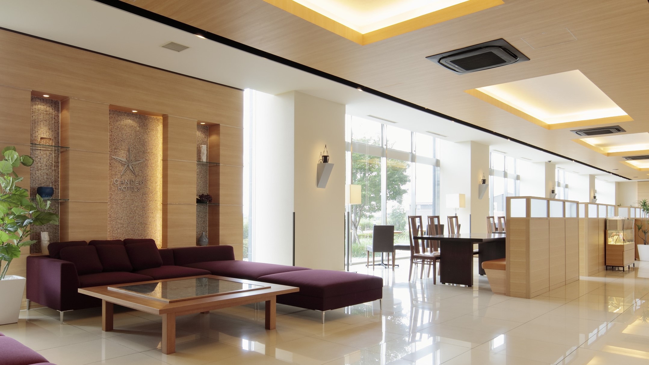 Front lobby②16×9