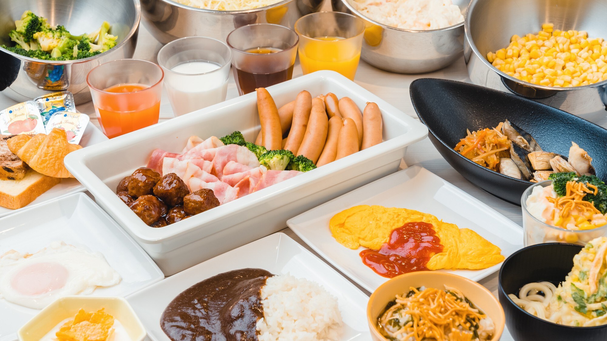 [Sarapan] Jam operasional: 06.30 - 10.00 (pesanan terakhir 09.30)