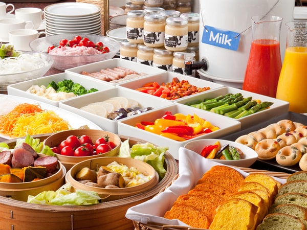 Breakfast buffet (image)