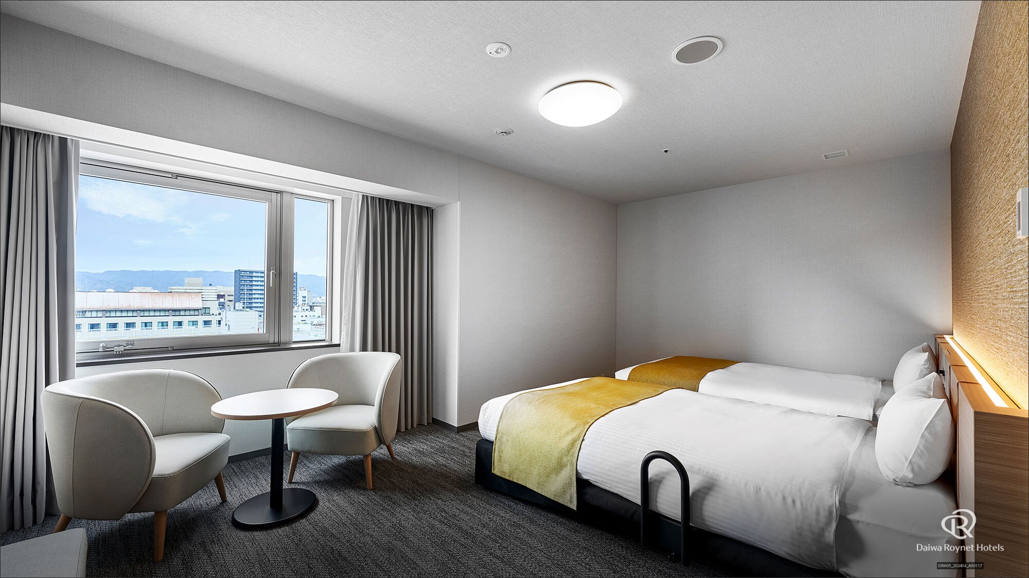Universal Twin Room