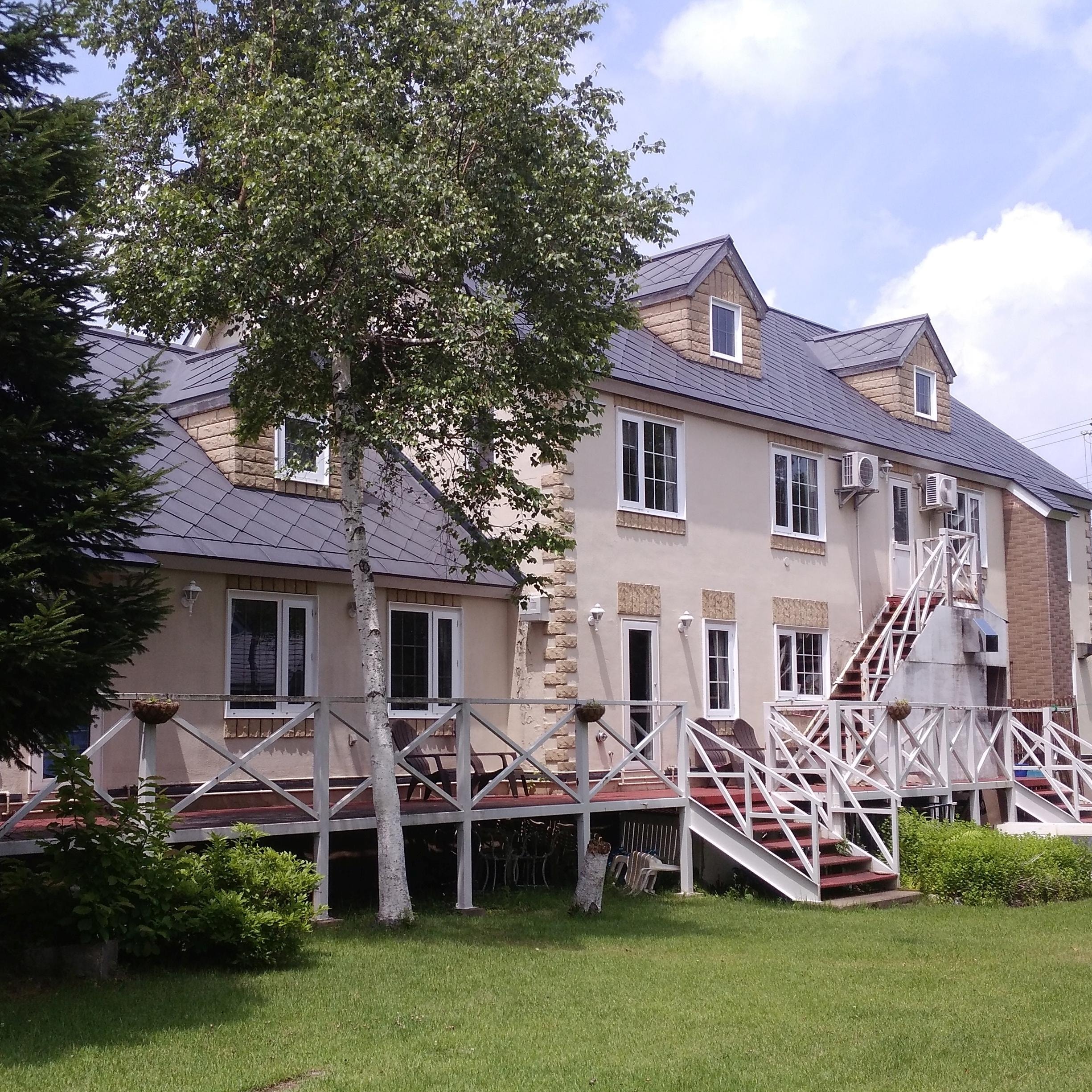 Ala Wakka exterior