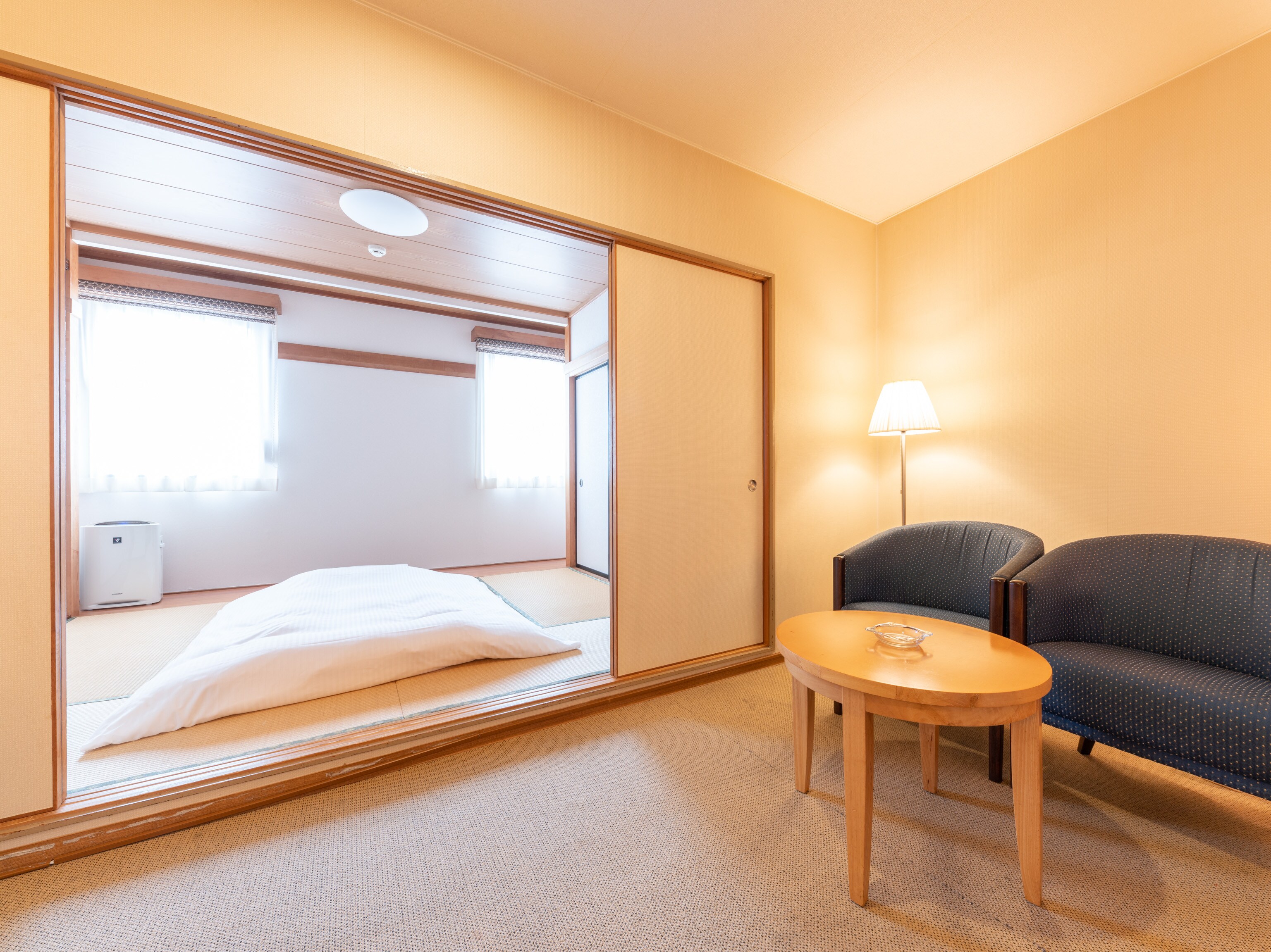 Japanese-style triple room