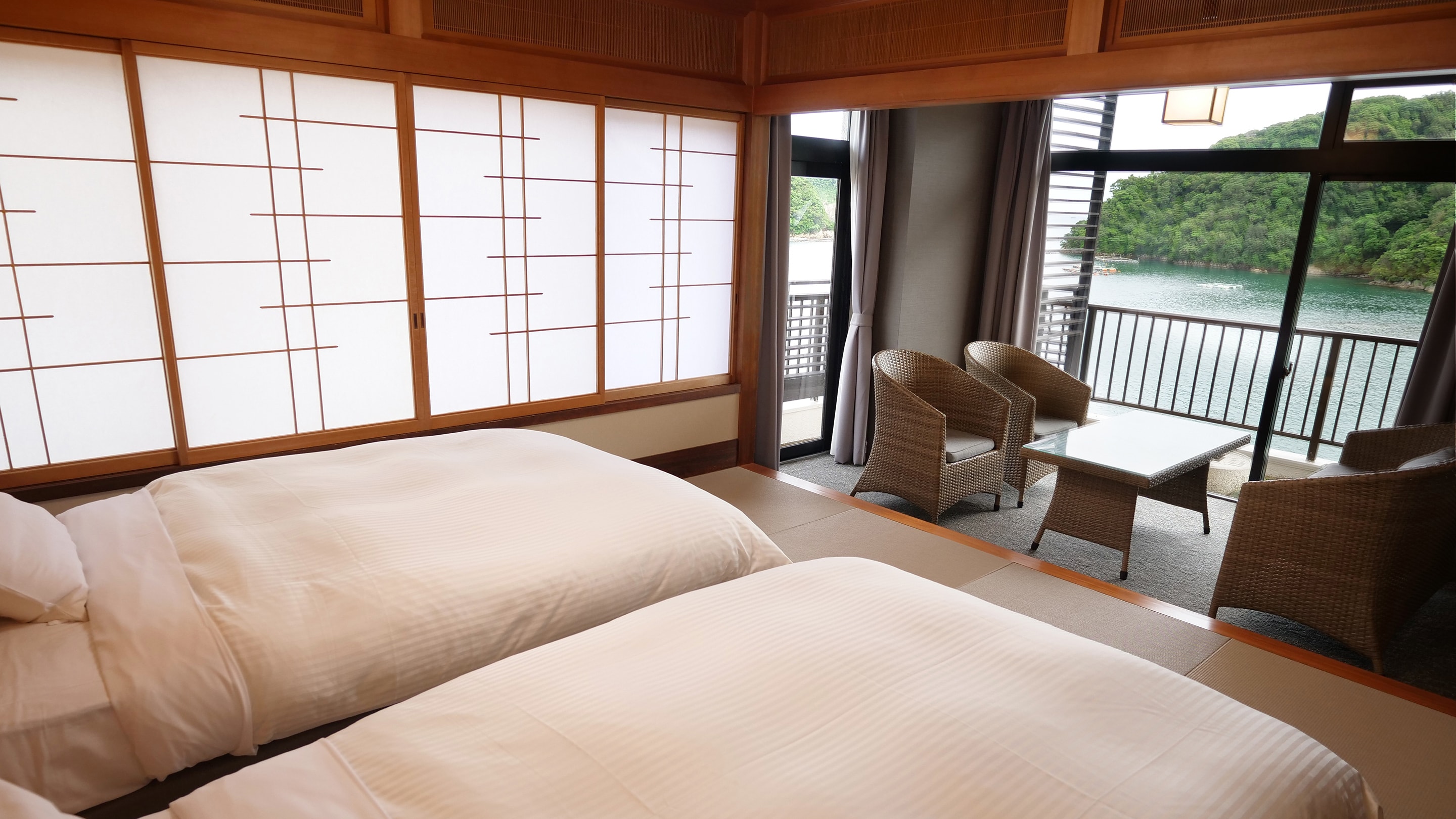 Superior Japanese-style room with 2 twin beds and an indoor bath *Example of a guest room