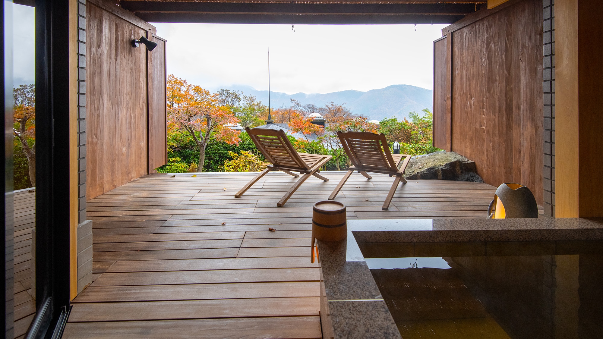 [With open-air bath] Japanese-style room with 2 beds (10 tatami mats) + terrace / 1st floor