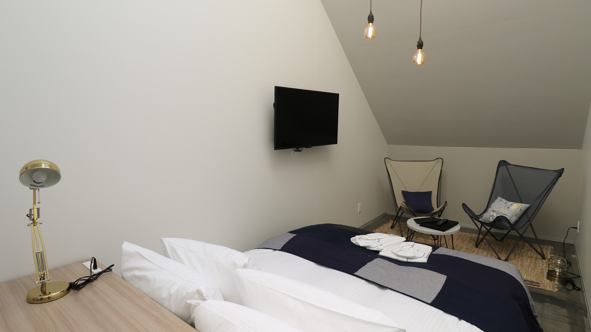 202 [Non-smoking] Penthouse Double