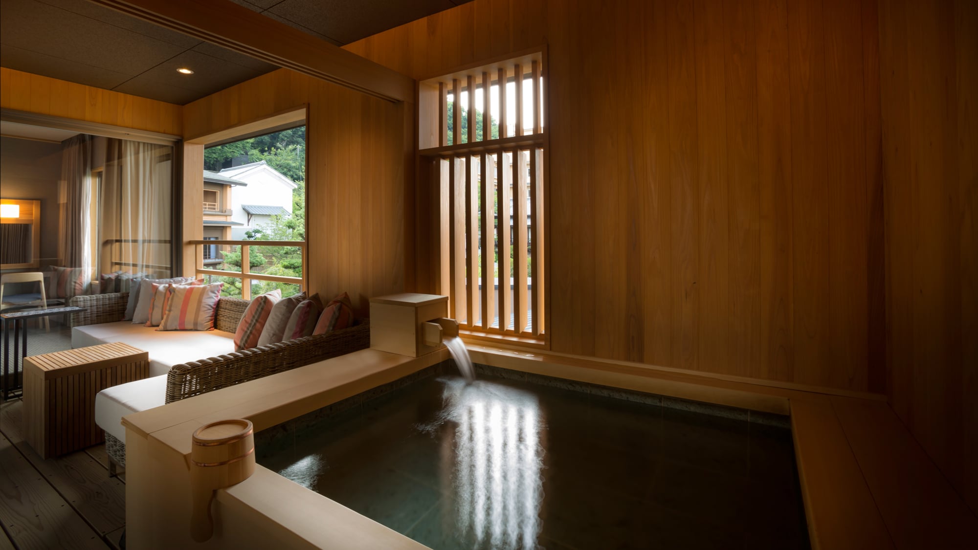 Sansuikaku / Japanese-Western style room A type