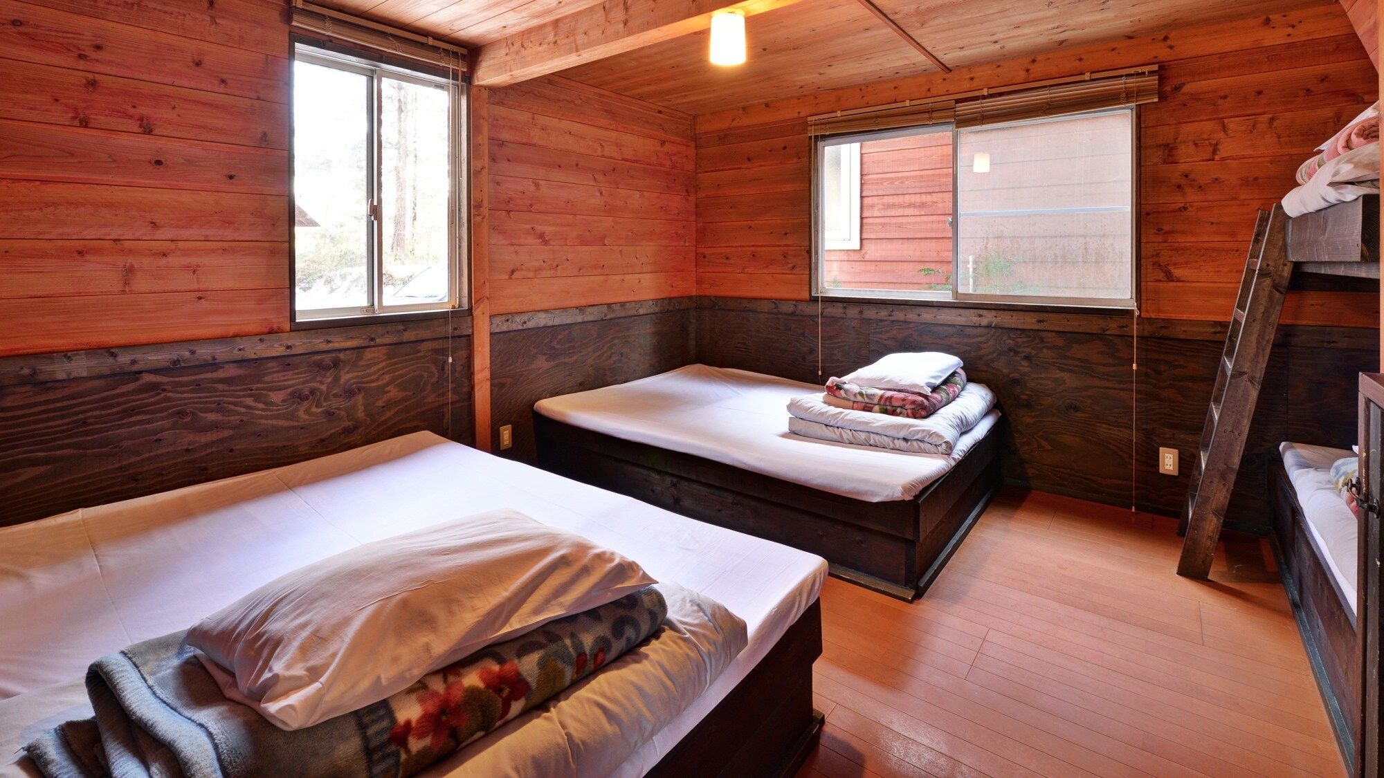 *[Cottage/Reindeer] The second floor is the bedroom.