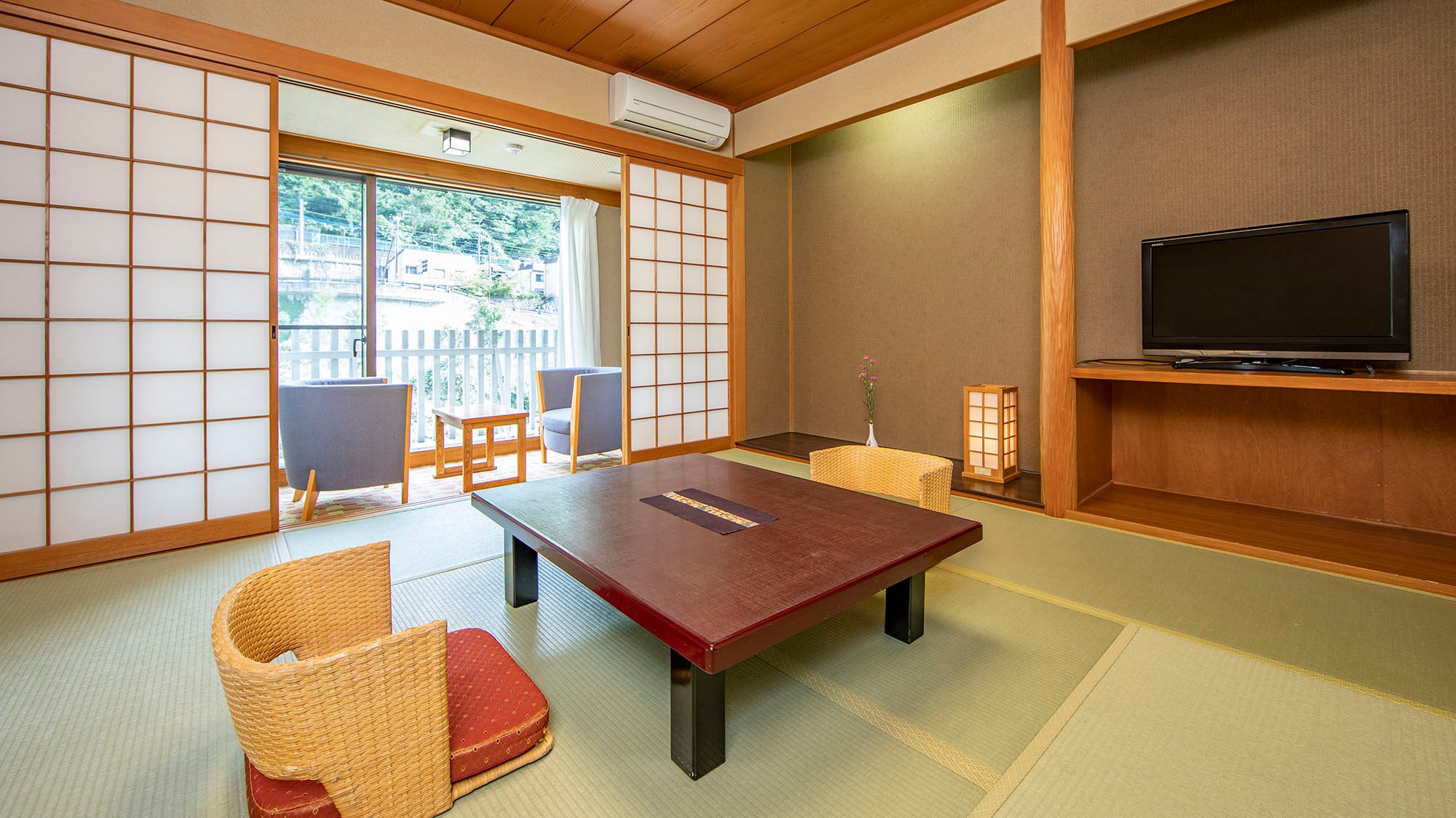 ■Yunomachikan Japanese-style room