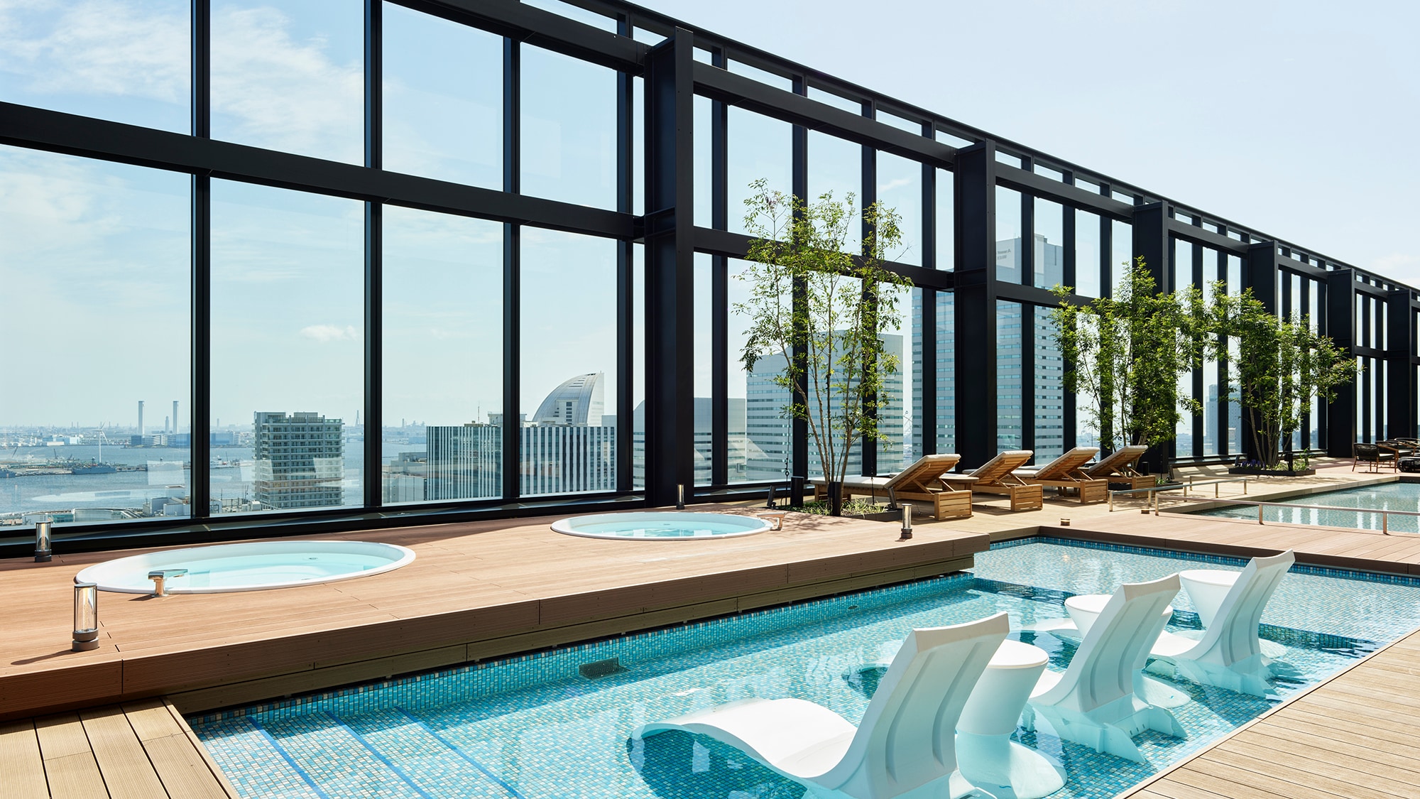 sky pool LA MAGNOLIA