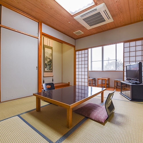 Kamar ala Jepang 6 tikar tatami (contoh kamar) Kami akan siapkan sesuai dengan jumlah orang yang dipesan. Wi-Fi tersedia!