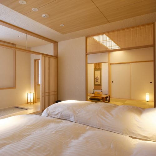 [Special Japanese-Western style room Shiun] You can spend a relaxing time in a high-quality tatami Japanese-style room on the top floor.
