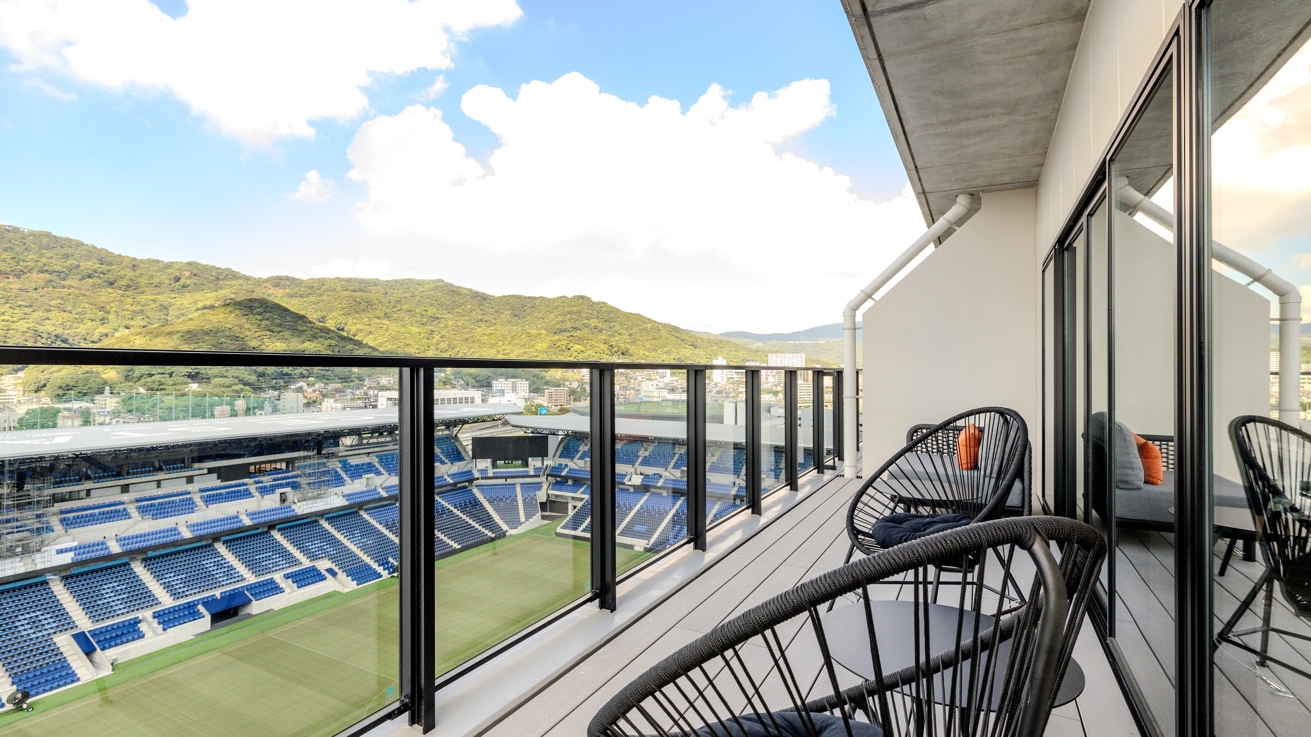 Grand Deluxe Stadium View Room (2)
