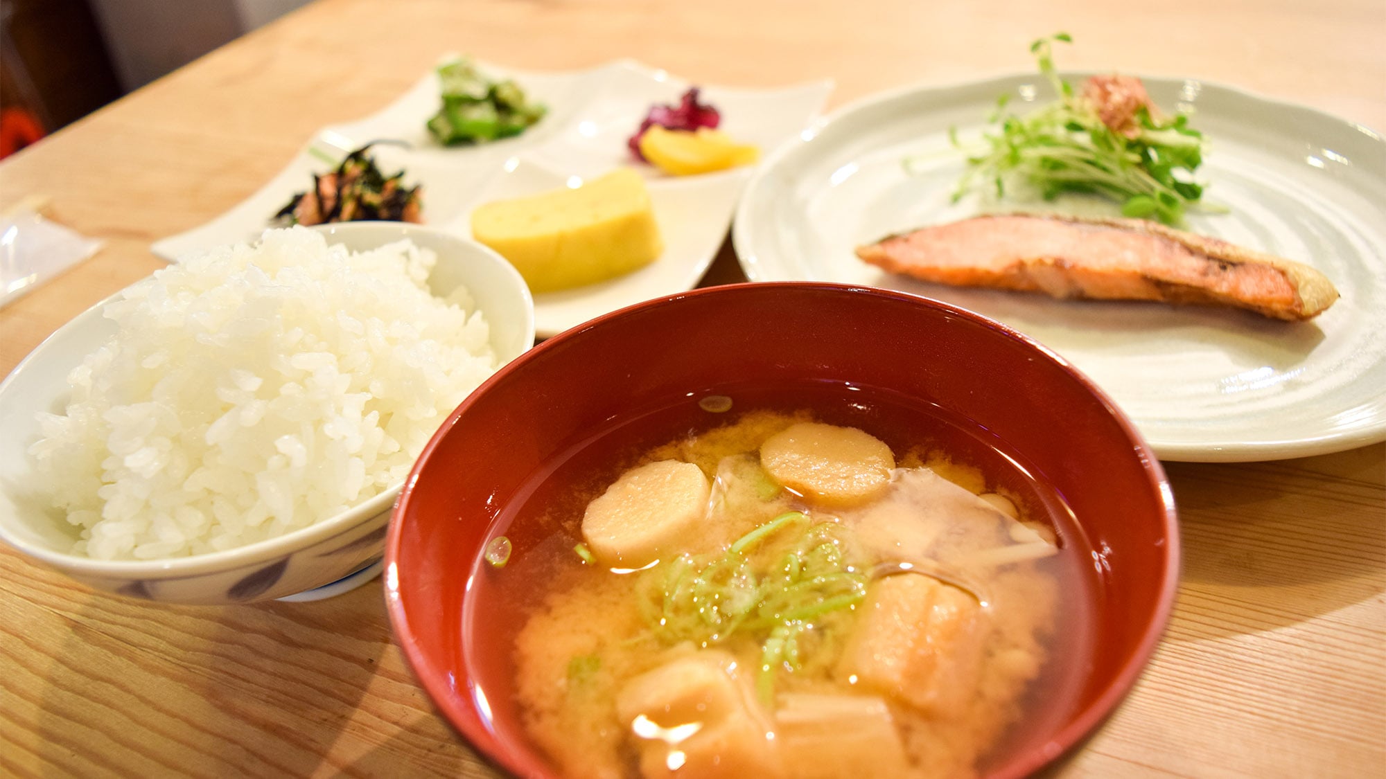 ・We provide healthy Japanese breakfast