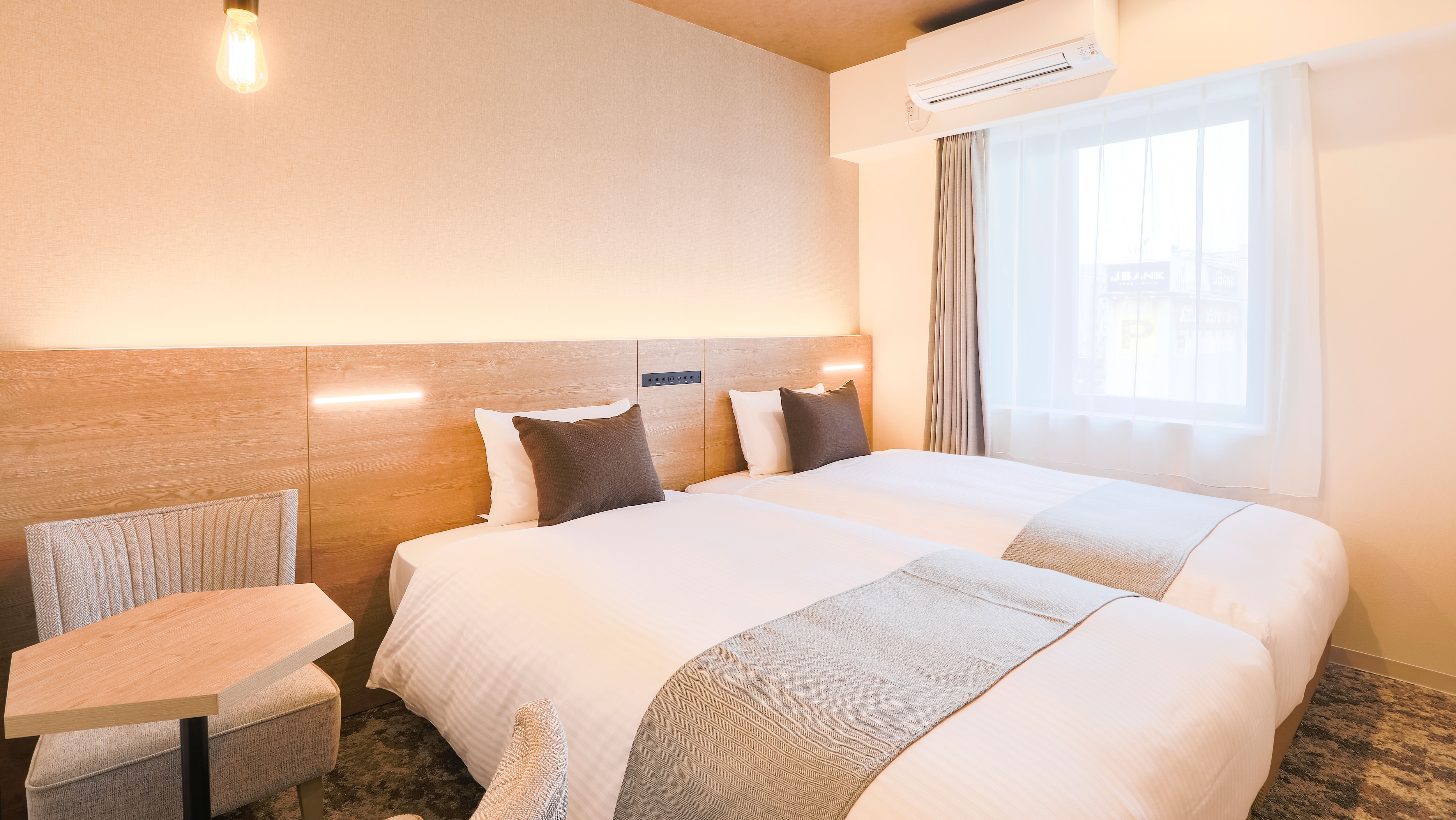 Hollywood Twin Room [Non-smoking]