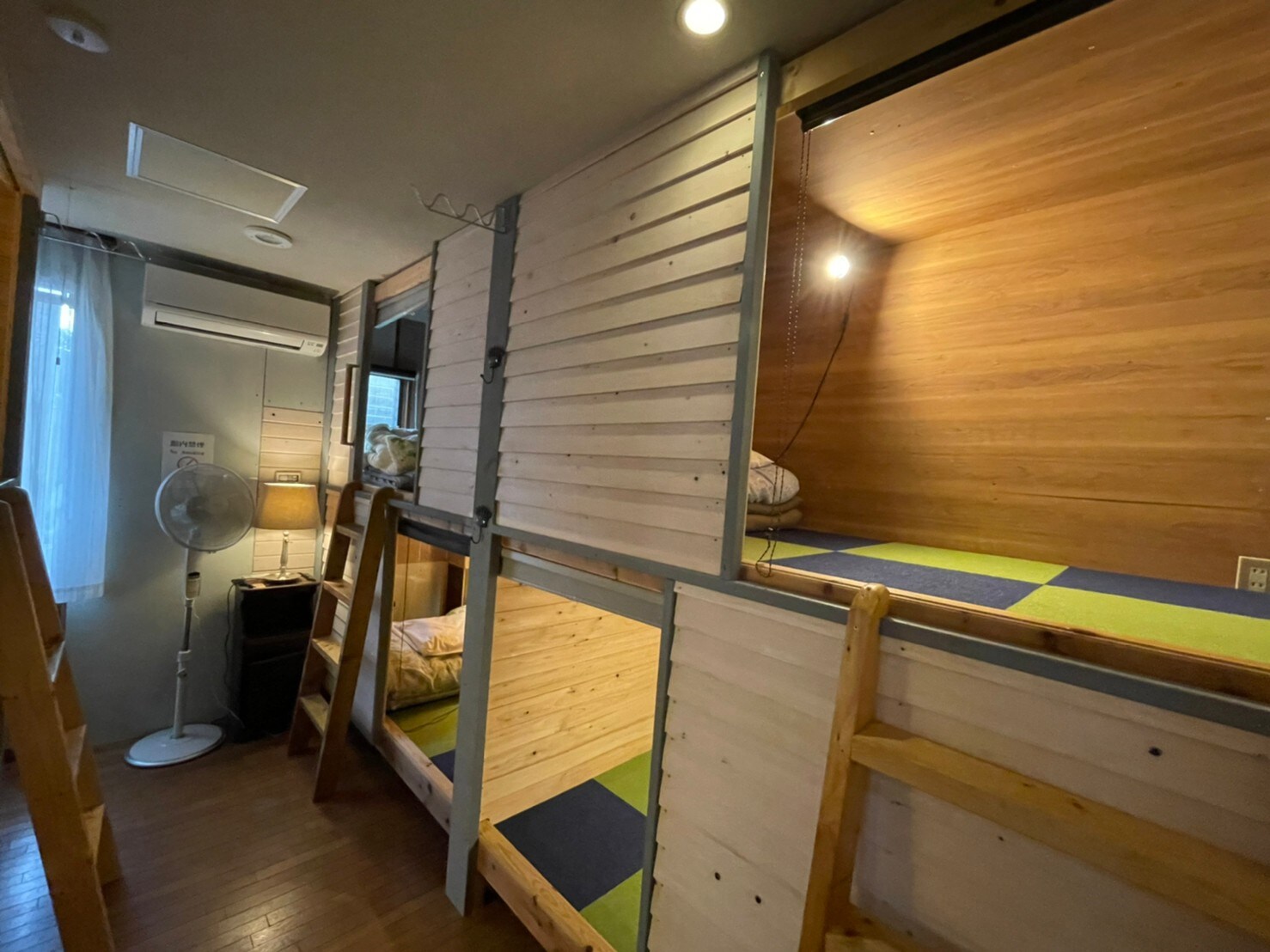 Tổng quan về Woodcabin unisex