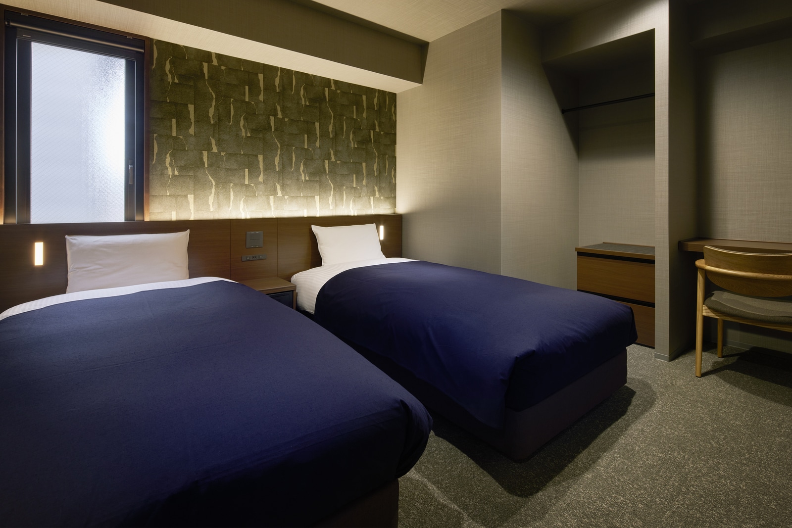 高級套房 (5 Beds)