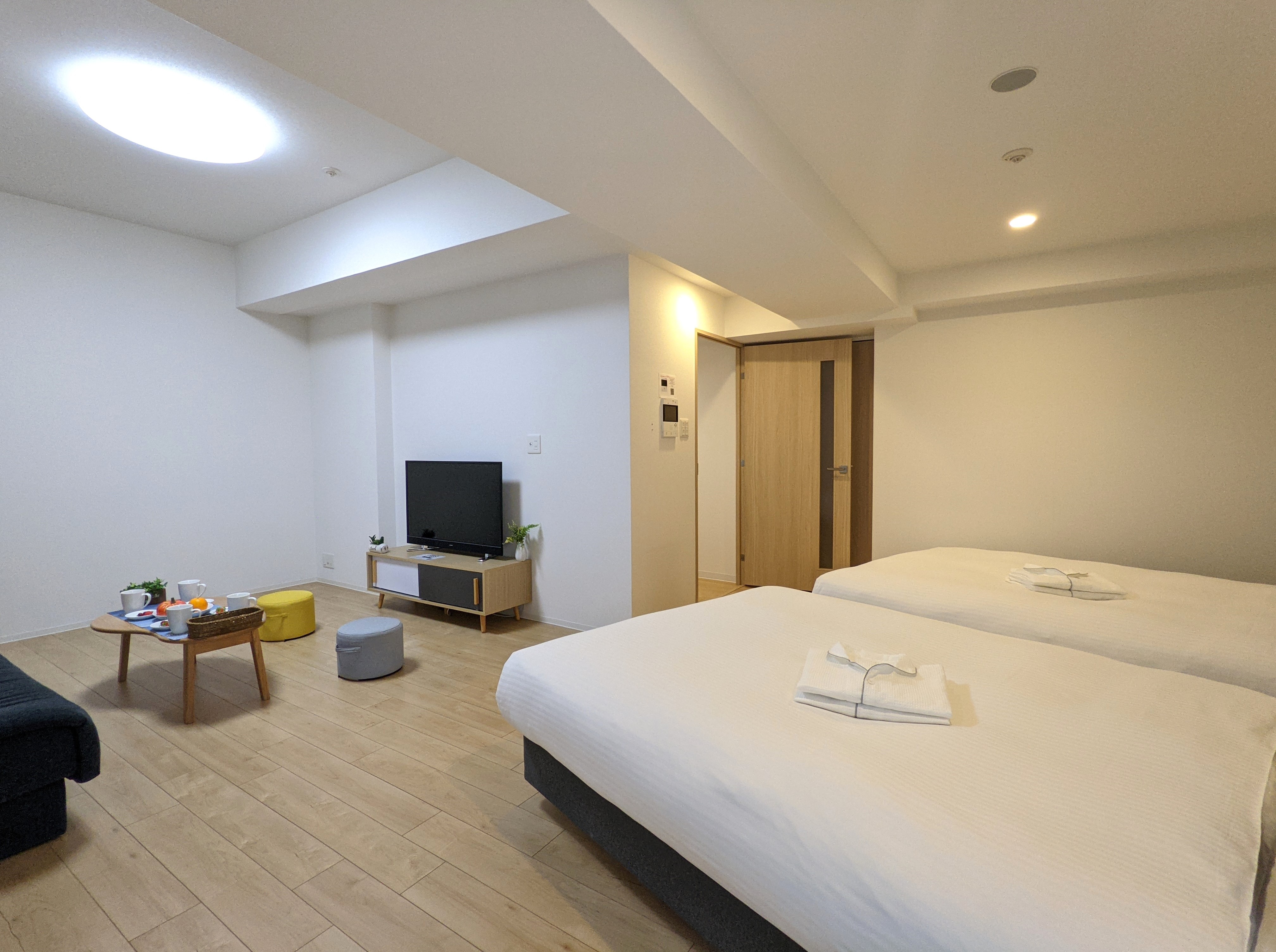 Corner double bed x2