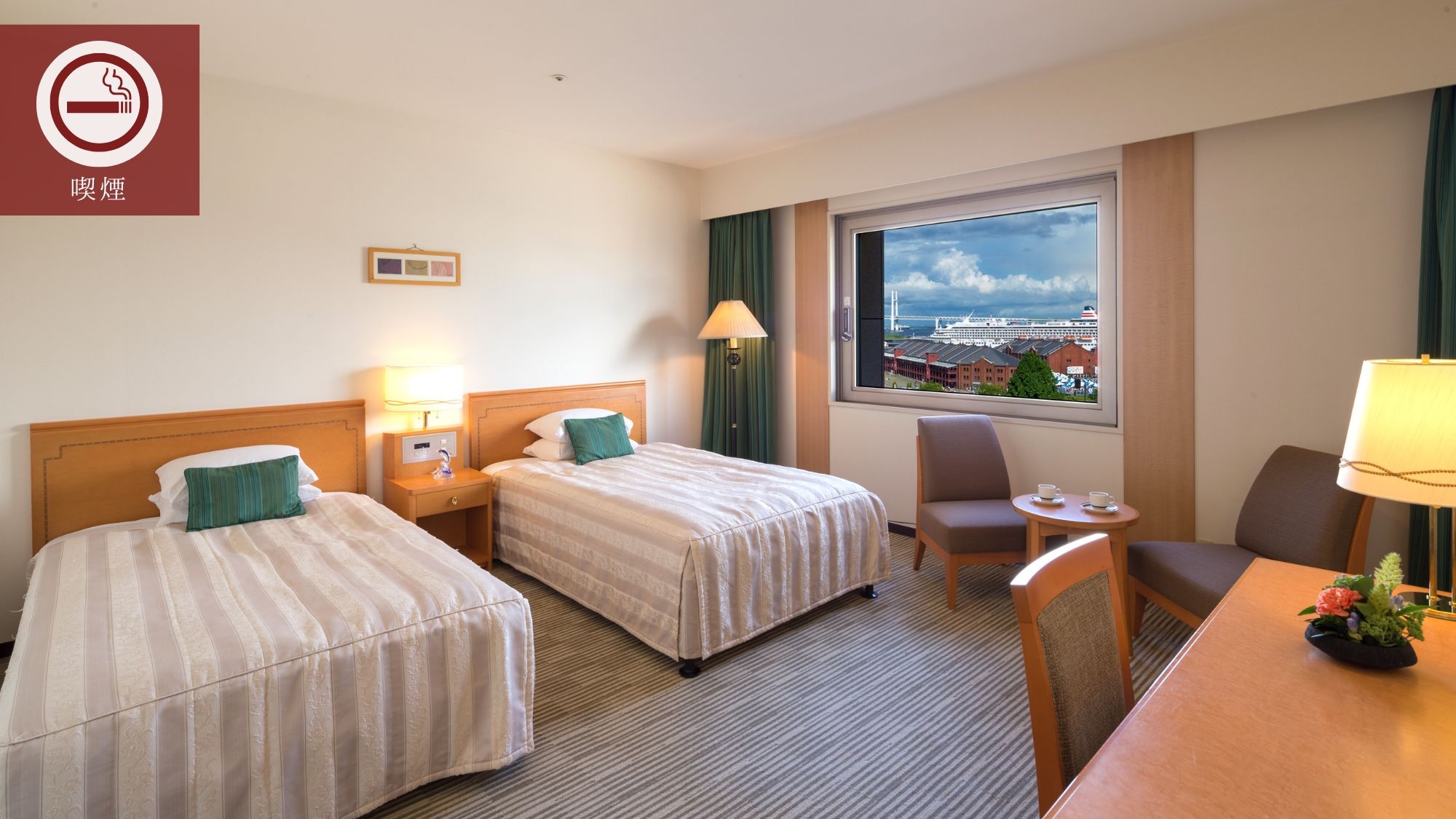 [Standard Twin: Smoking] (No view specified) Semi-double bed x 2