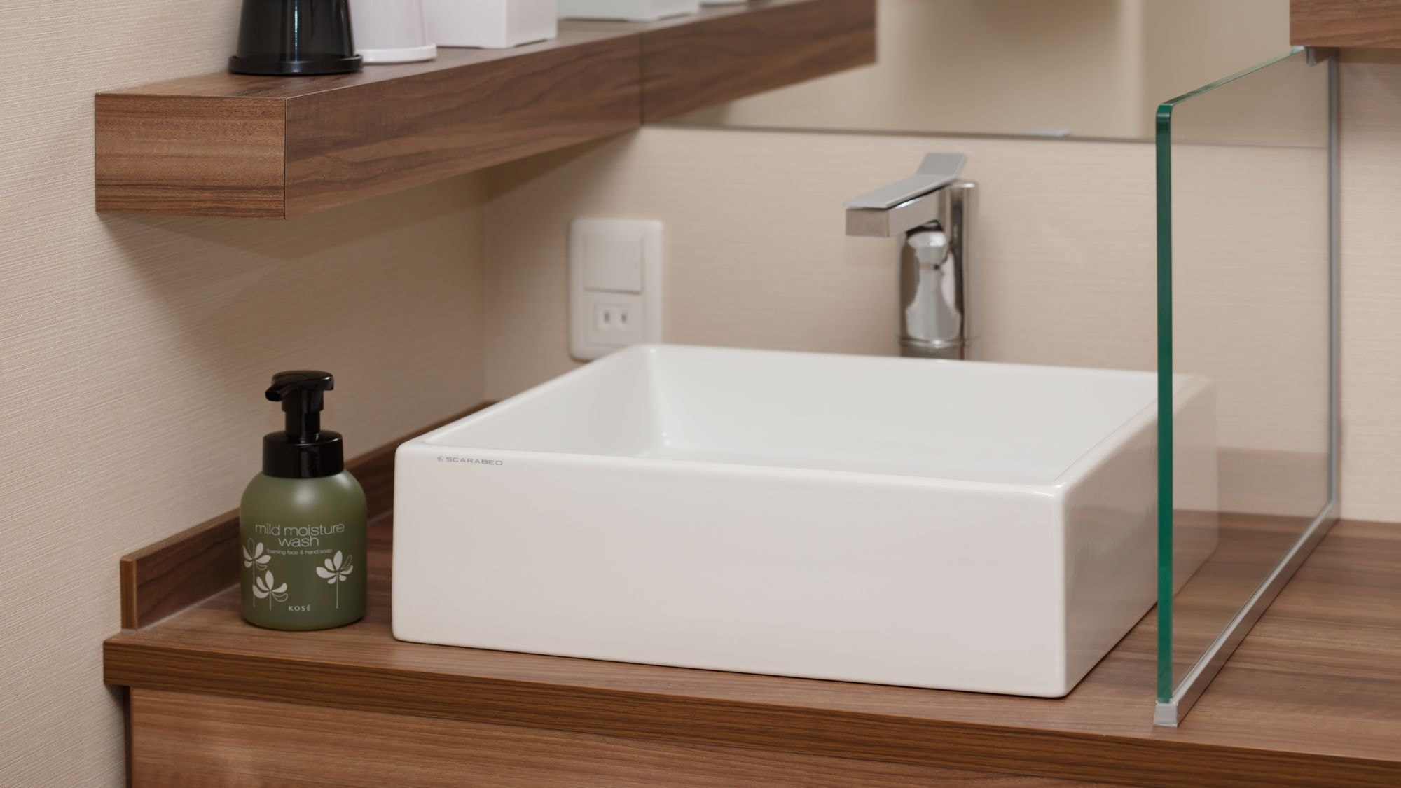 Moderate single room washbasin (example).
