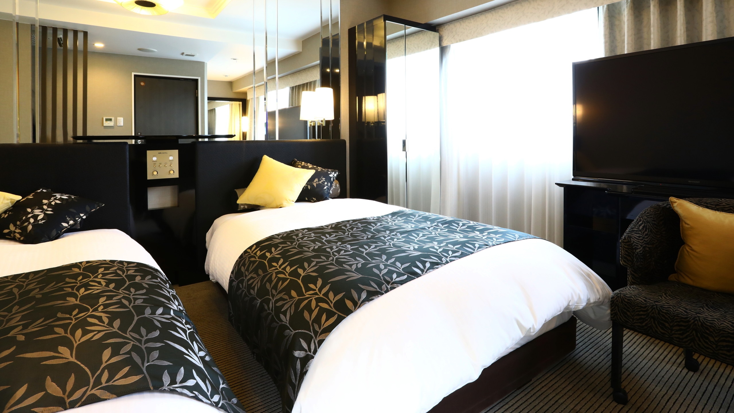 Deluxe Twin Room