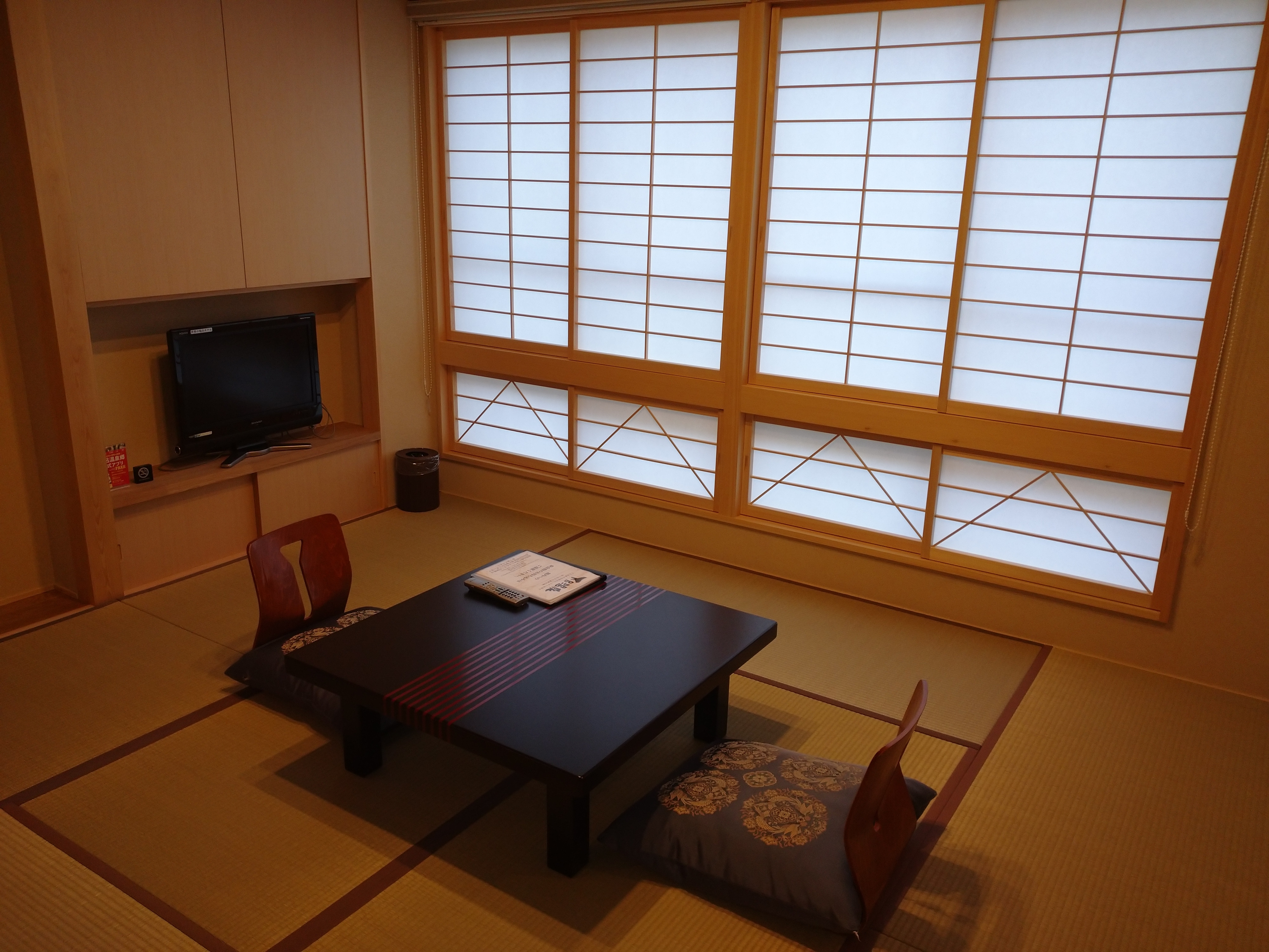 Japanese-Western style room completed in February 2023 [with hot spring bath]