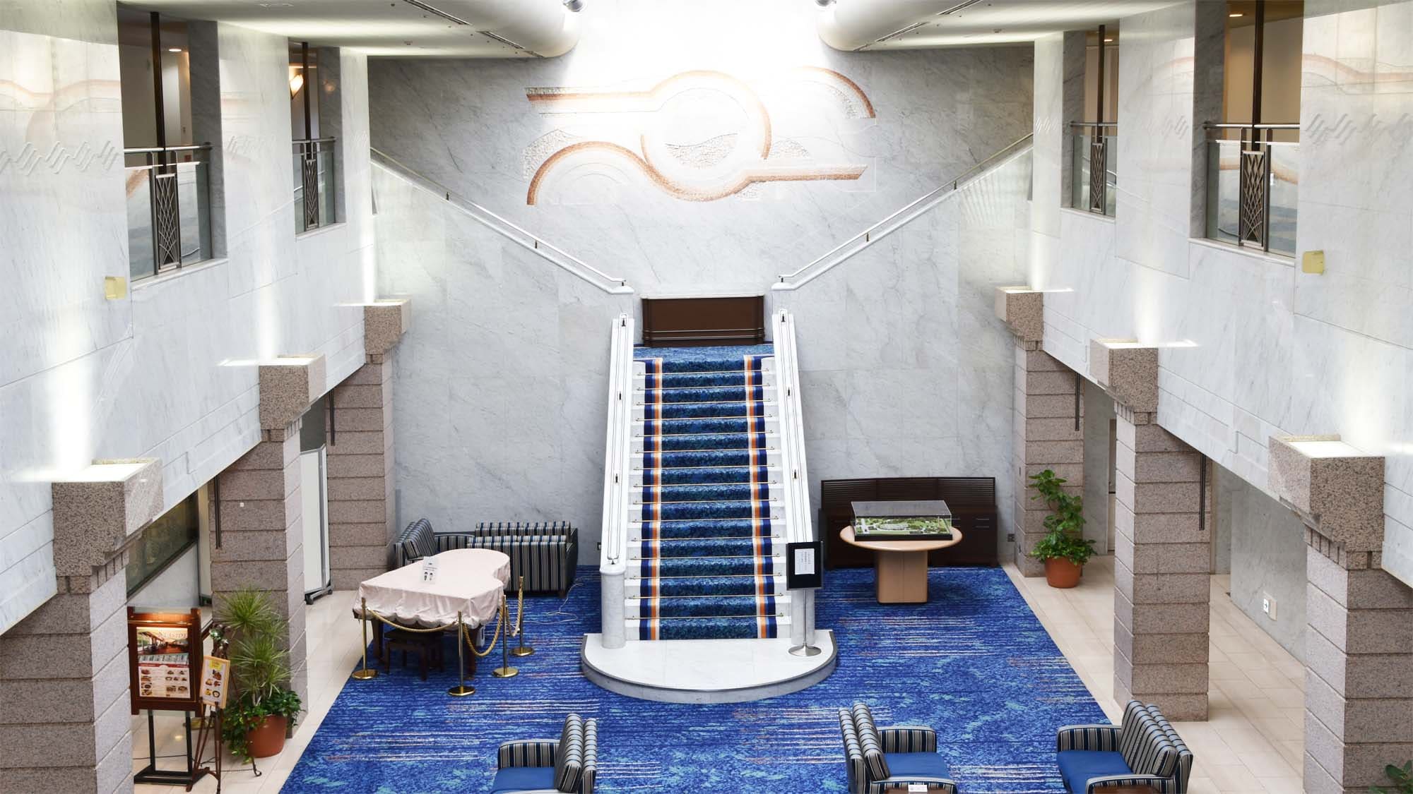 [Lobby] 1st floor atrium