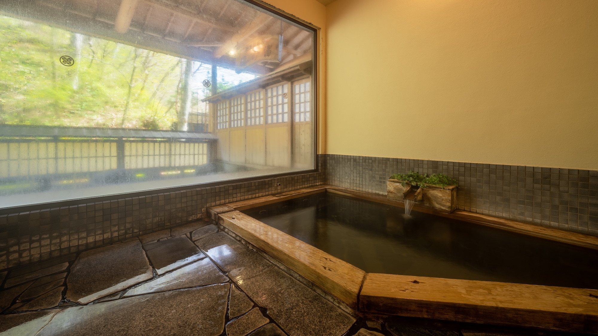 Nibankan 1st floor large bath